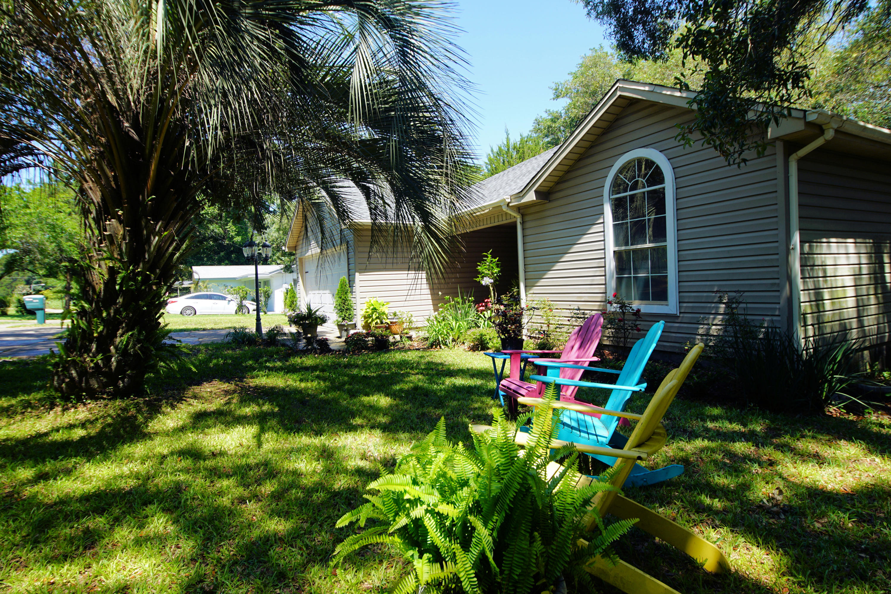 WHISPERING PINES 1ST ADDN - Residential