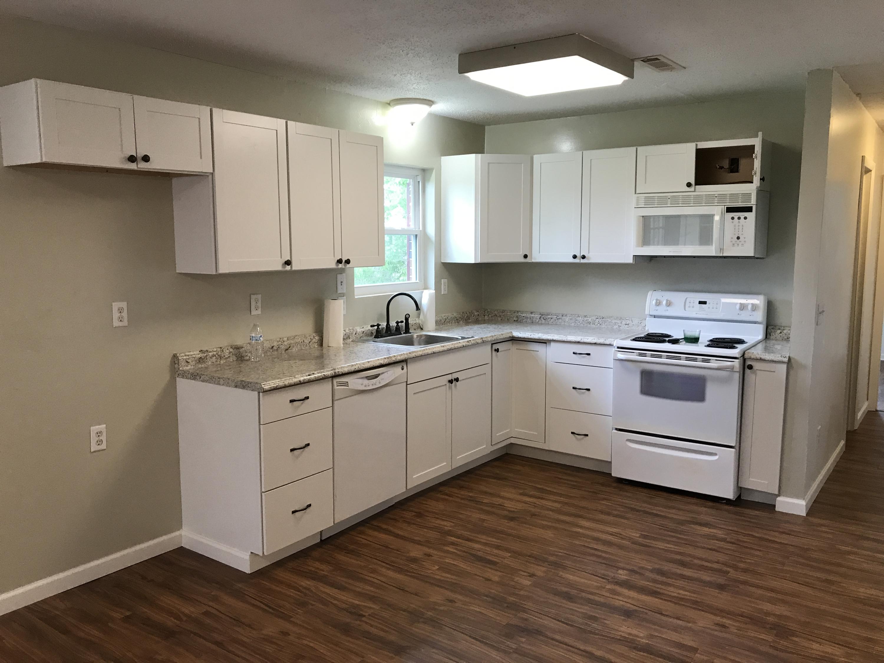 NO RECORDED SUBDIVISION - Residential