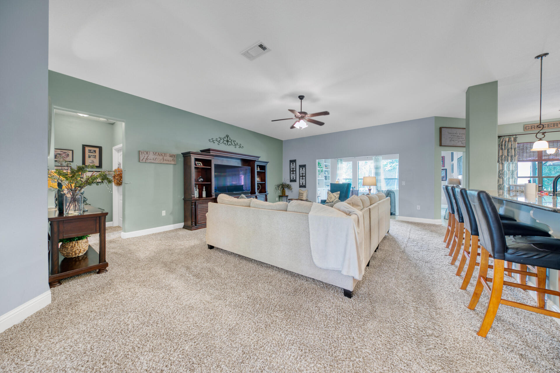 WINDMEADOWS - Residential