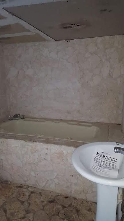 NO RECORDED PROJECT - Residential