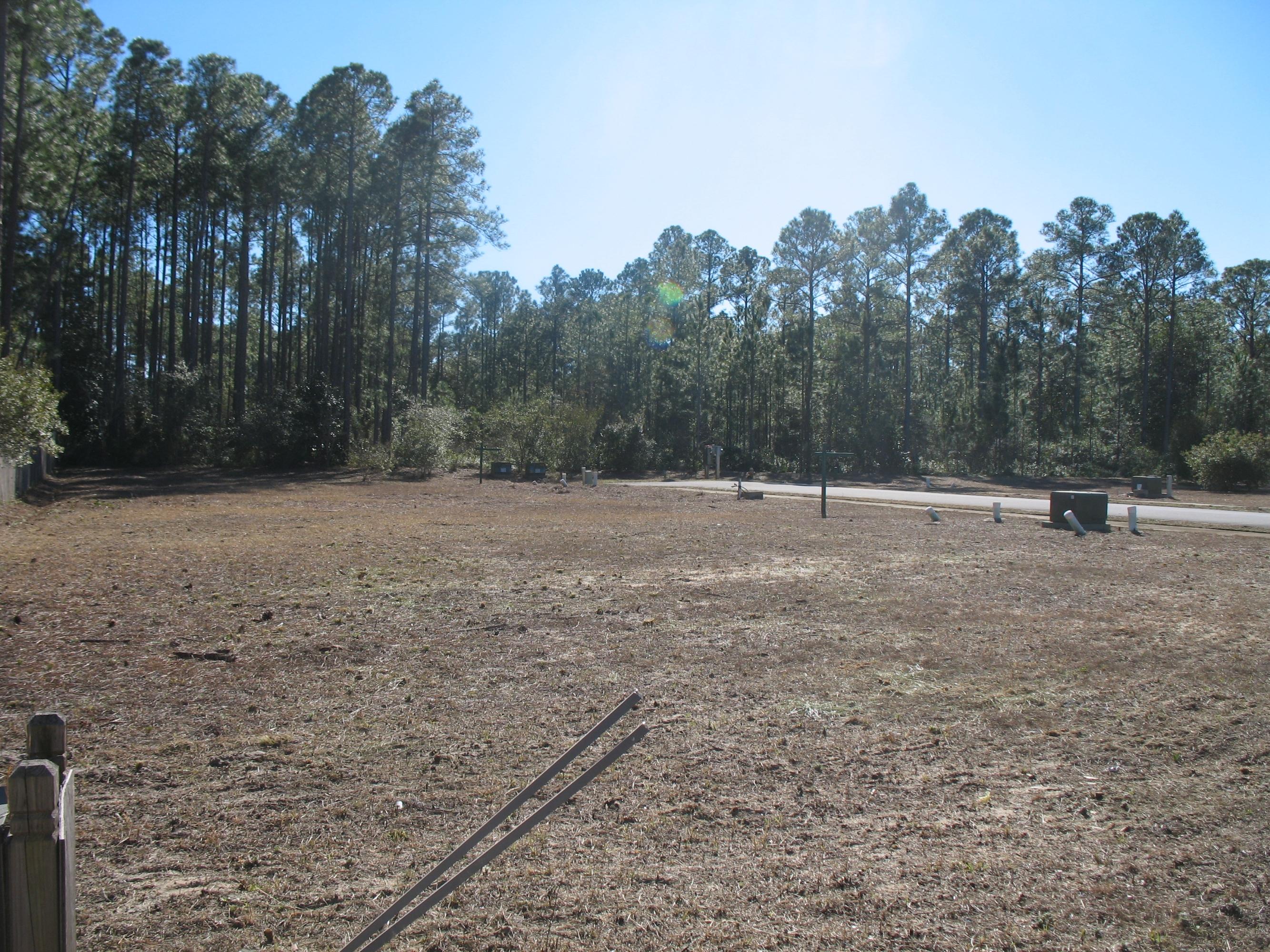 TRANQUILITY BY THE BAY - Land