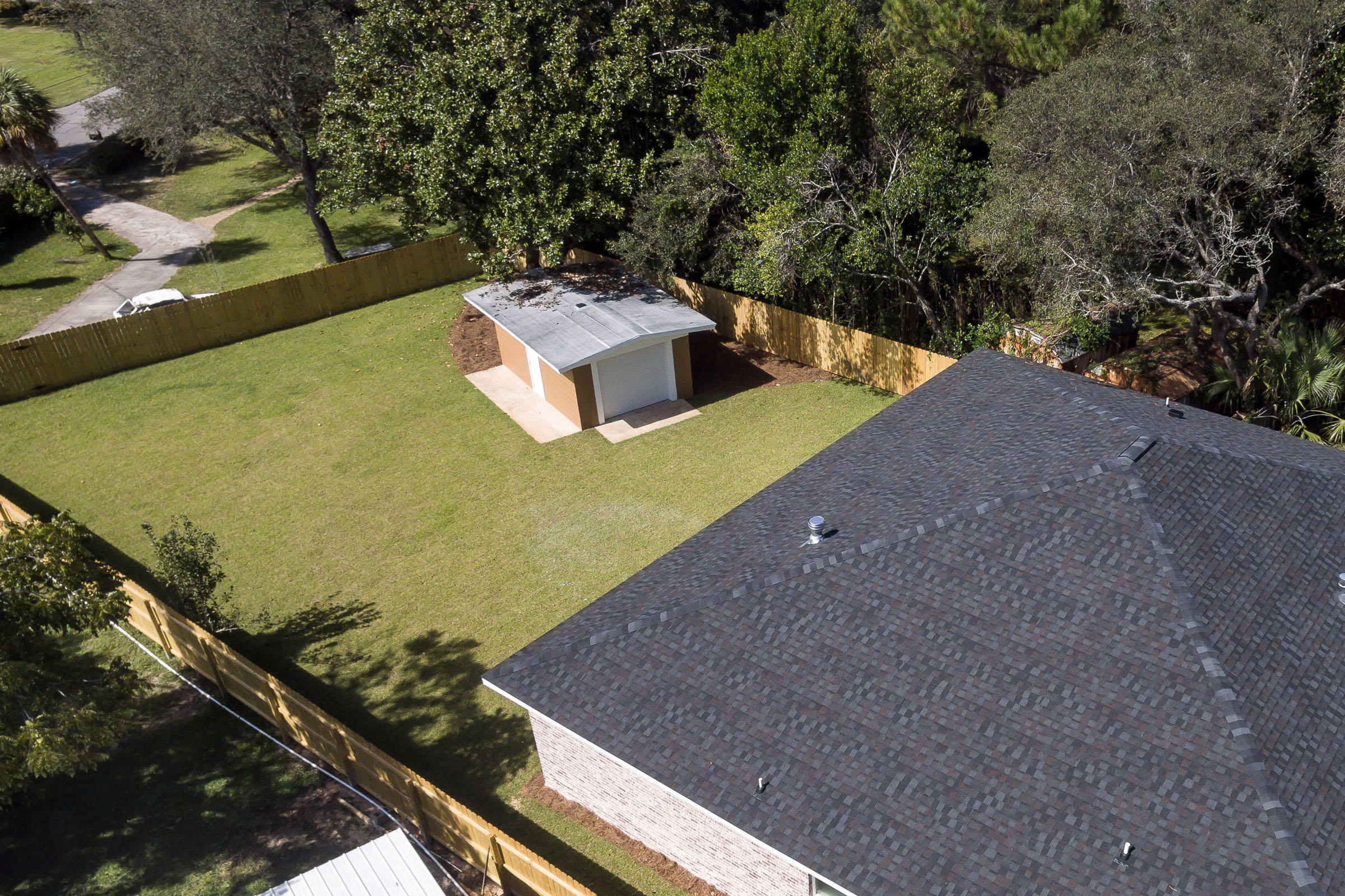 Ocean City/ Wright Fire. Within 0.3 miles of Shalimar Bridge. - Residential