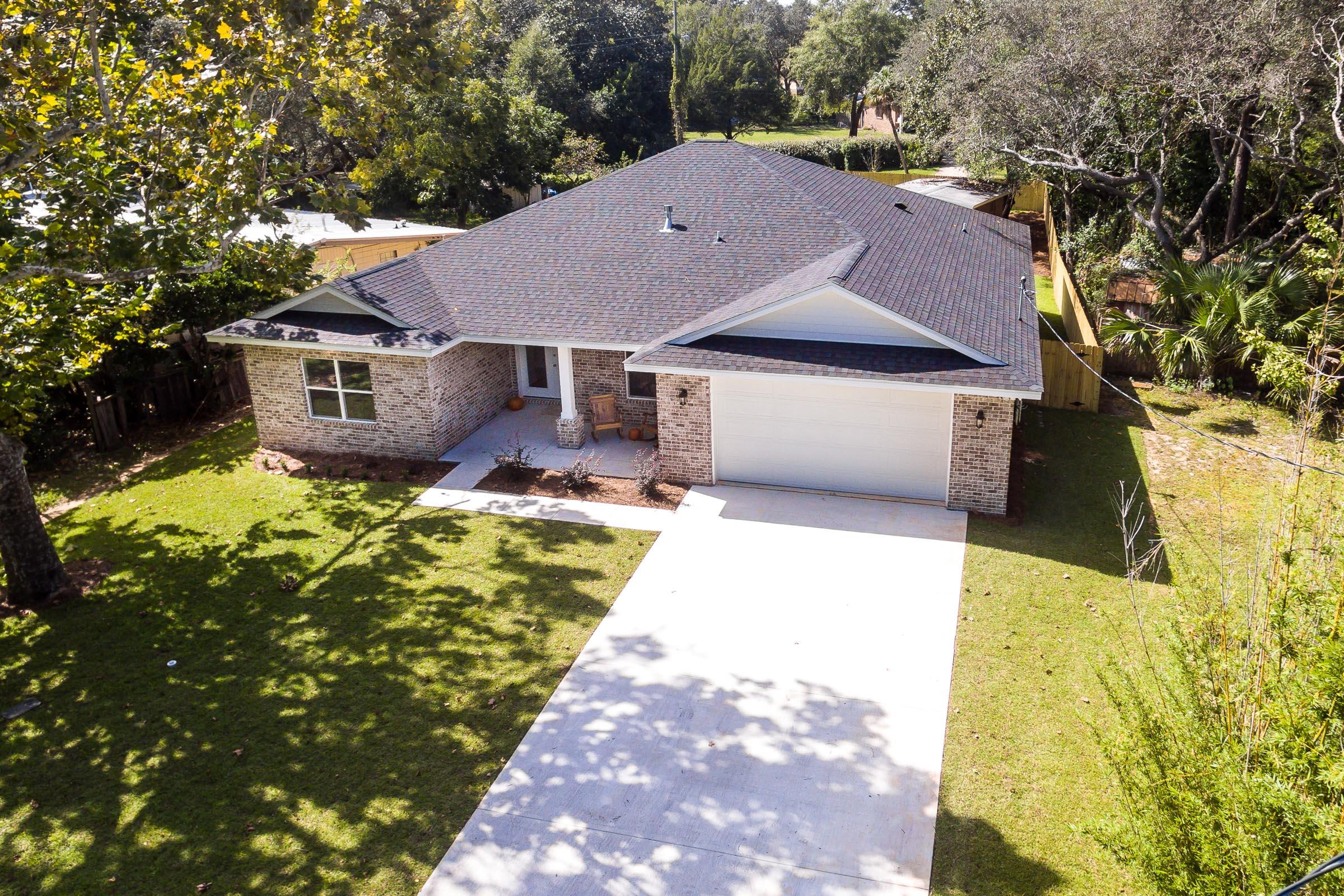 Ocean City/ Wright Fire. Within 0.3 miles of Shalimar Bridge. - Residential