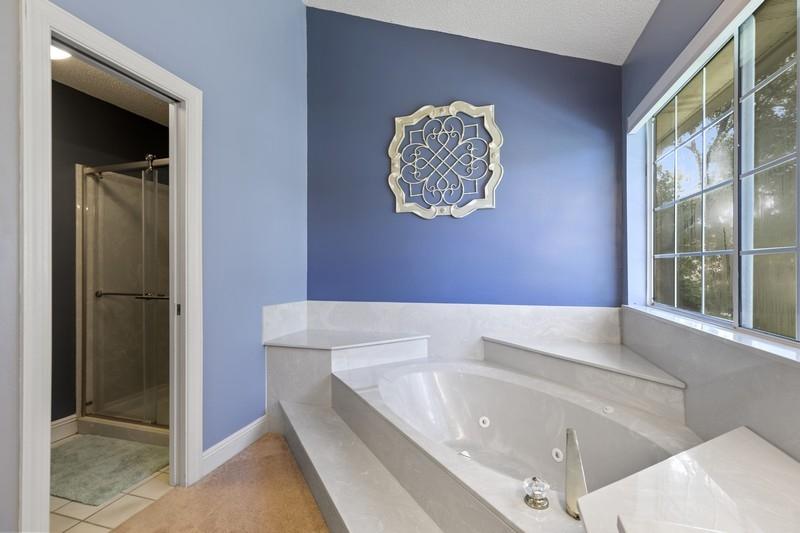 HANDS COVE - Residential