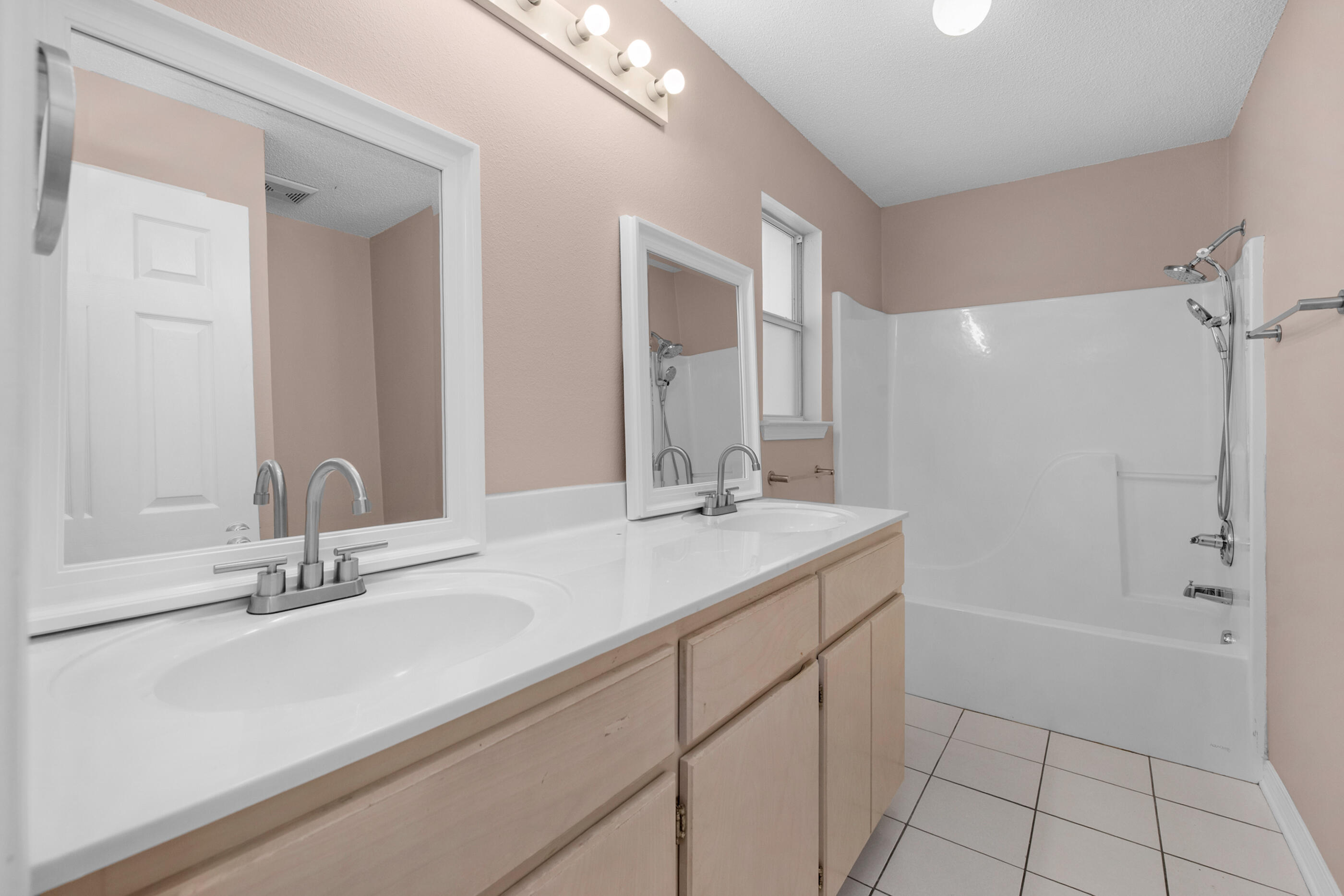 VILLA DANIELLE - Residential