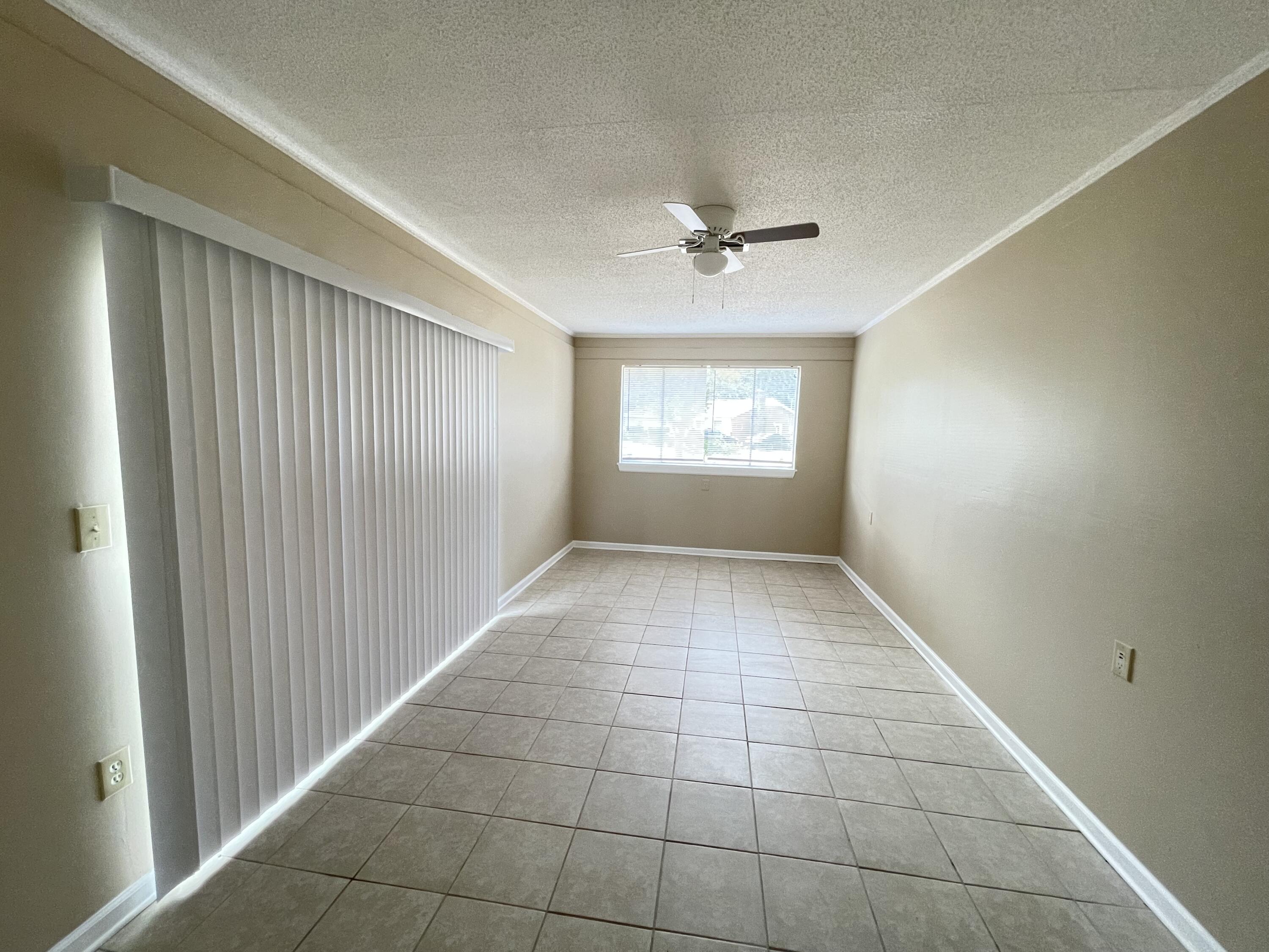 SANTA MARKELLA - Residential Lease