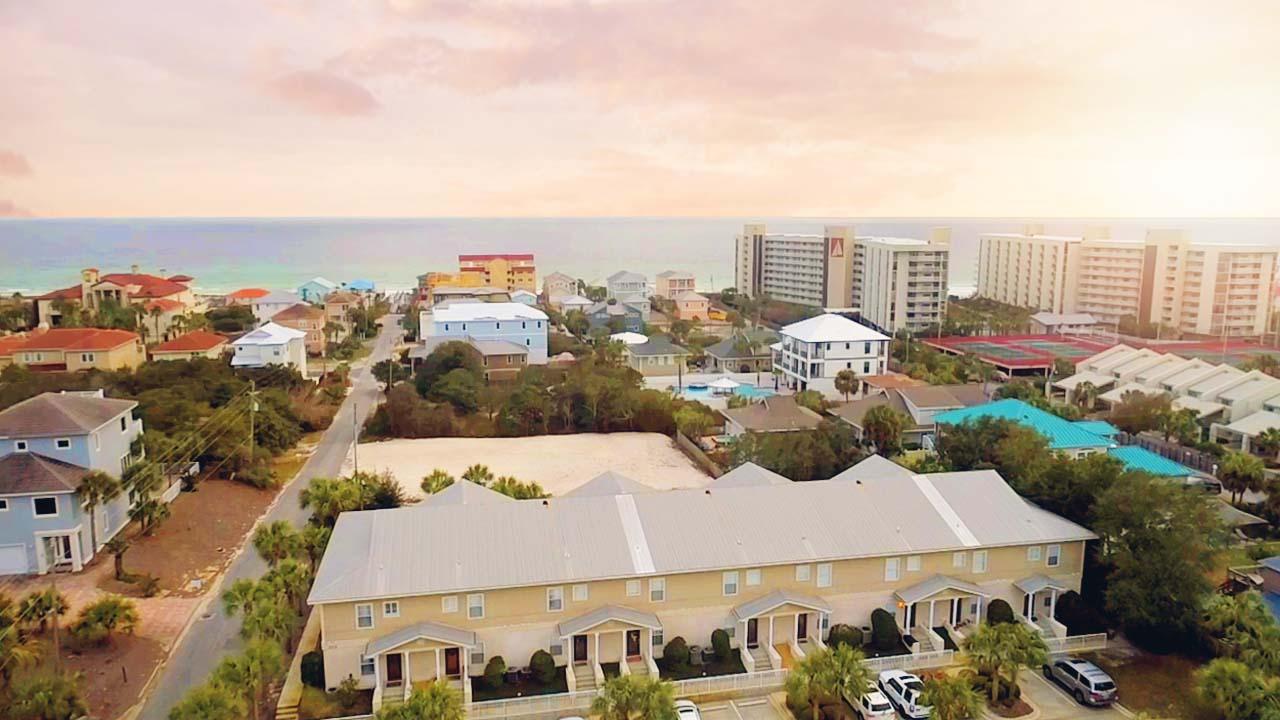 SPYGLASS T/H - Residential