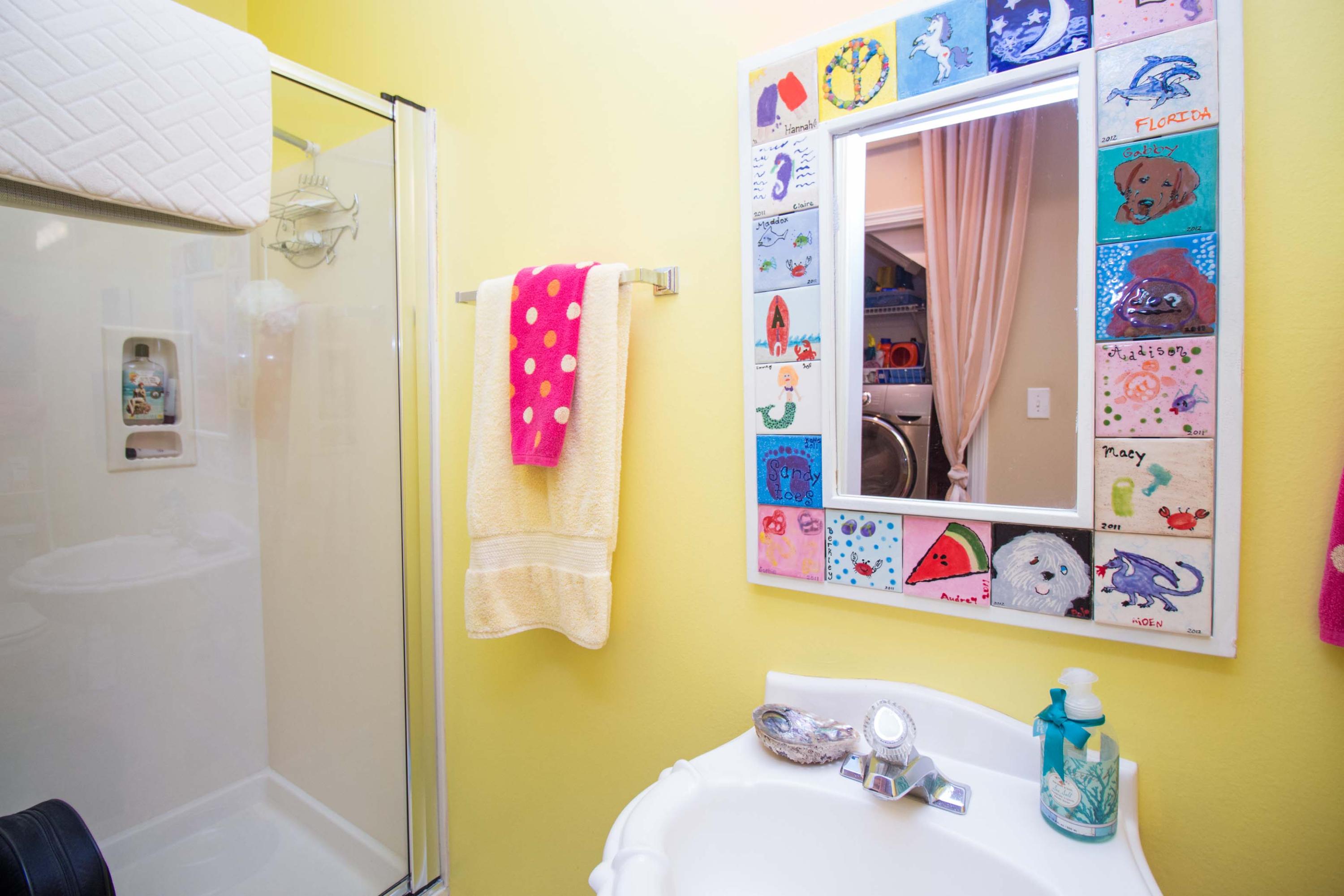 SPYGLASS T/H - Residential