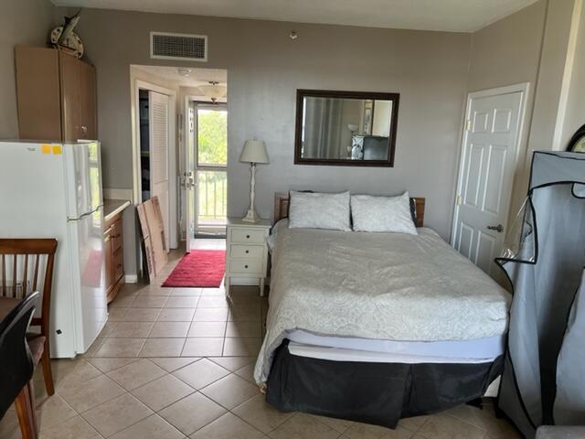 PIRATES BAY PH 1 - Residential Lease