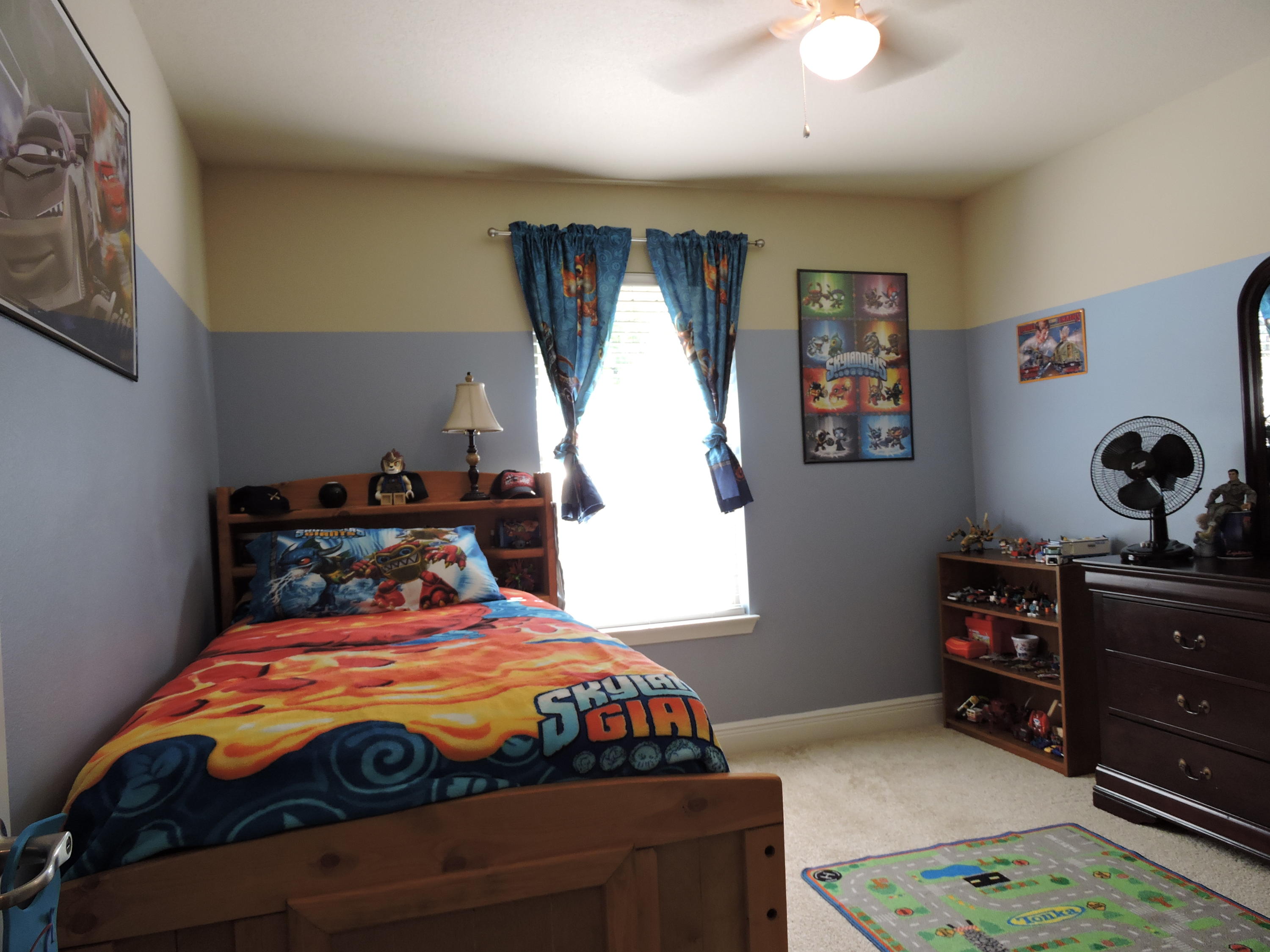 ALICIA PLACE - Residential Lease