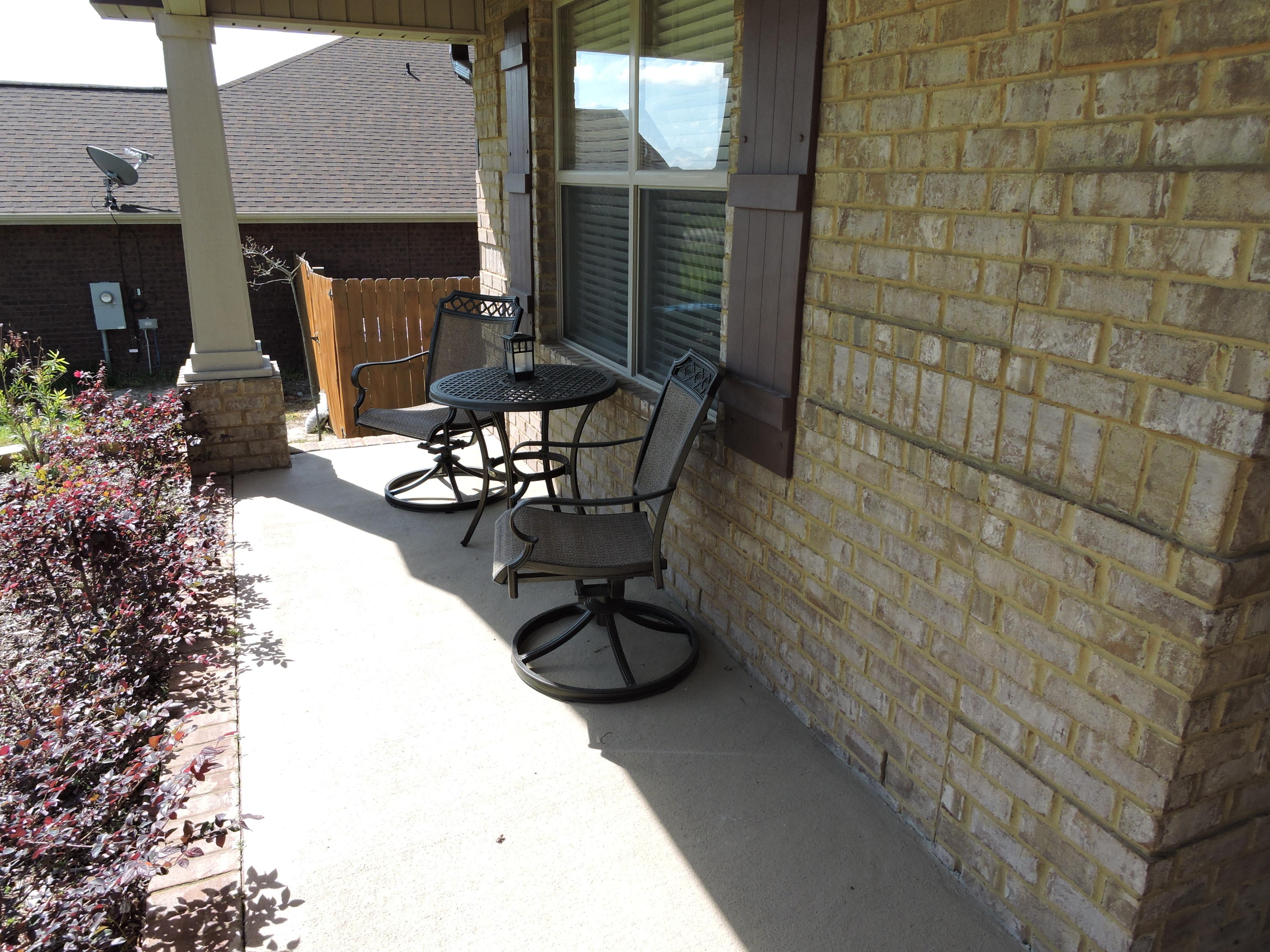 ALICIA PLACE - Residential Lease