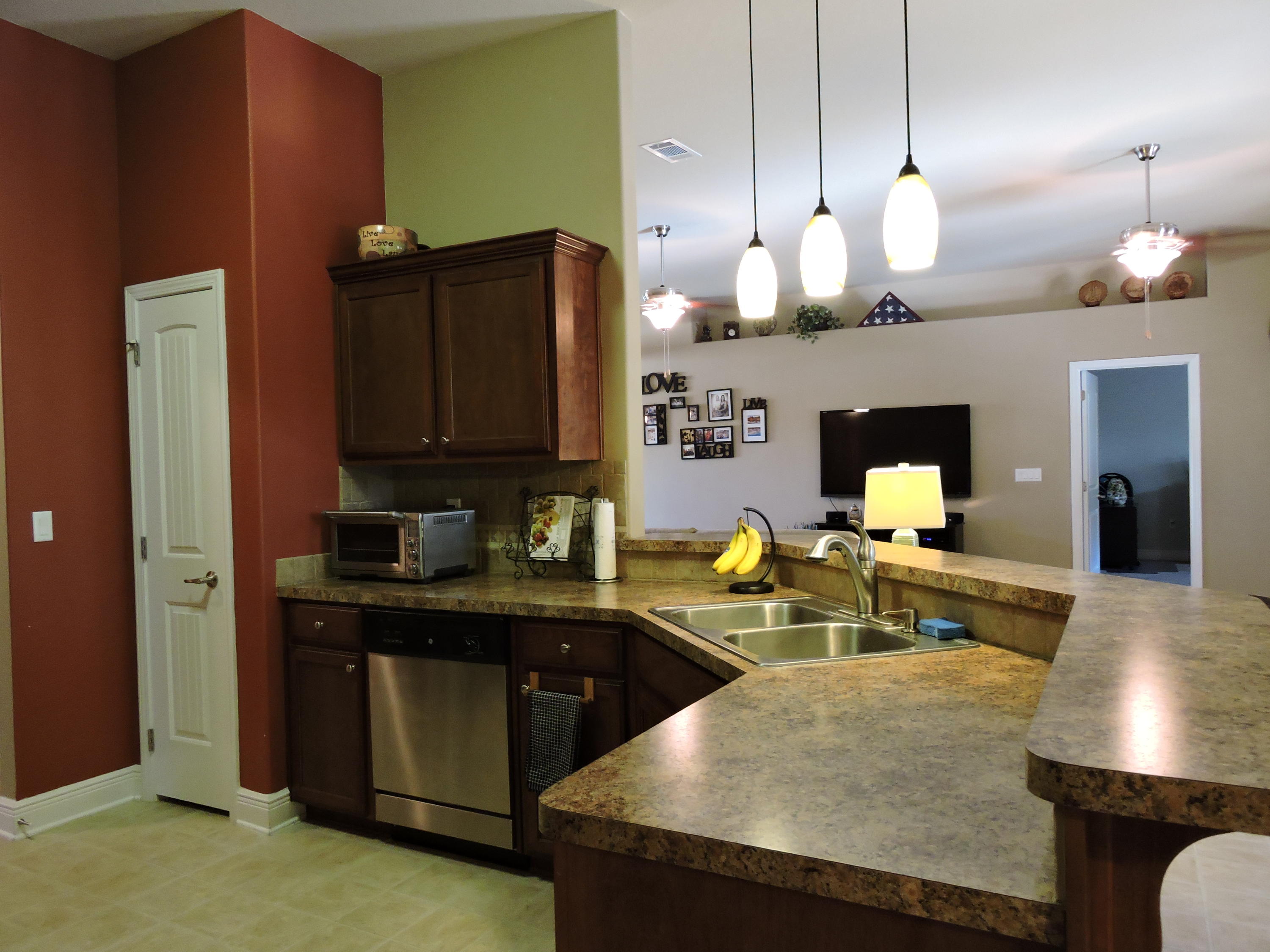 ALICIA PLACE - Residential Lease