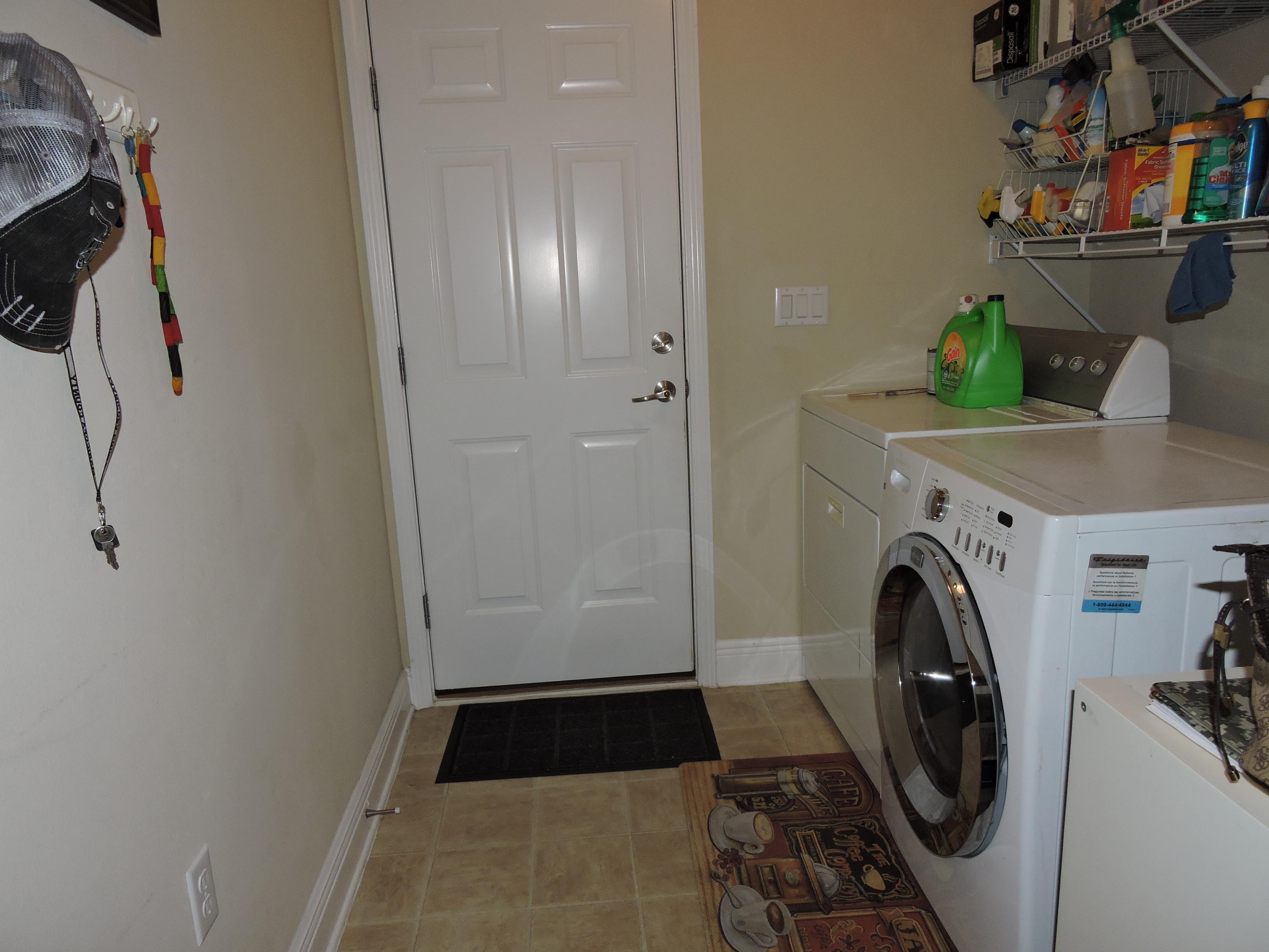 ALICIA PLACE - Residential Lease