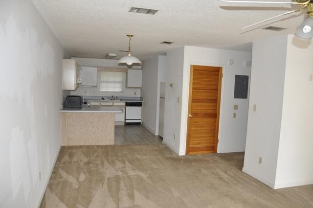 BRADFORD PLACE APT S/D - Residential Lease