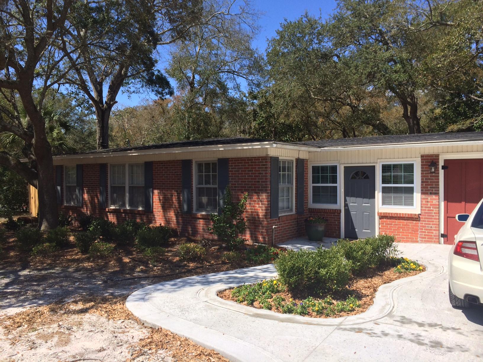 Renovated 3 bedroom 1 bath home in the desirable Elliott Point neighborhood. The additional bonus room, screened in porch and built in fire pit make this home ideal for entertaining. The corner lot is located just across the street from the water and within, walking, biking or golf cart distance from the local restaurants and shops of Downtown Fort Walton Beach. Home will be vacant June 1. Call listing agent for showing instructions.