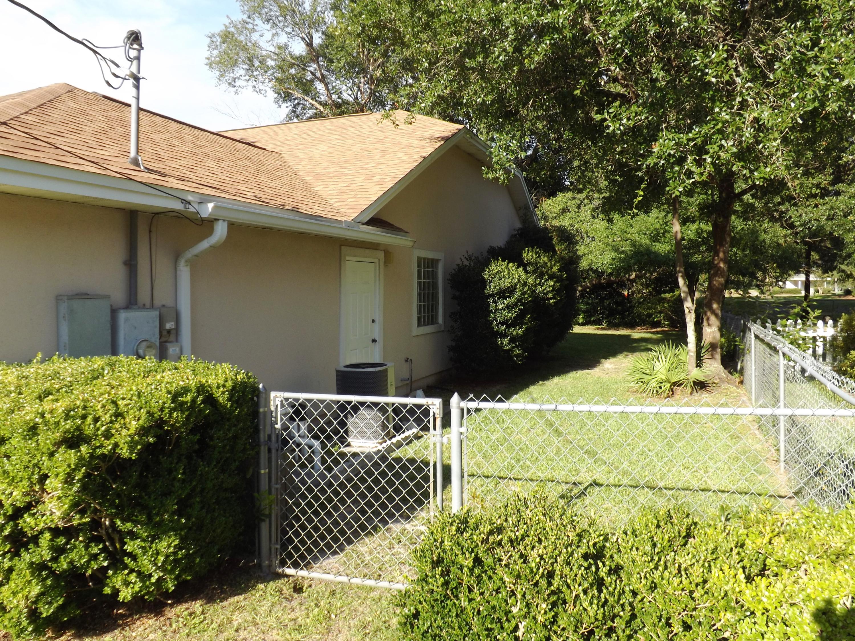 LAKE LORRAINE ESTATES 1 - Residential