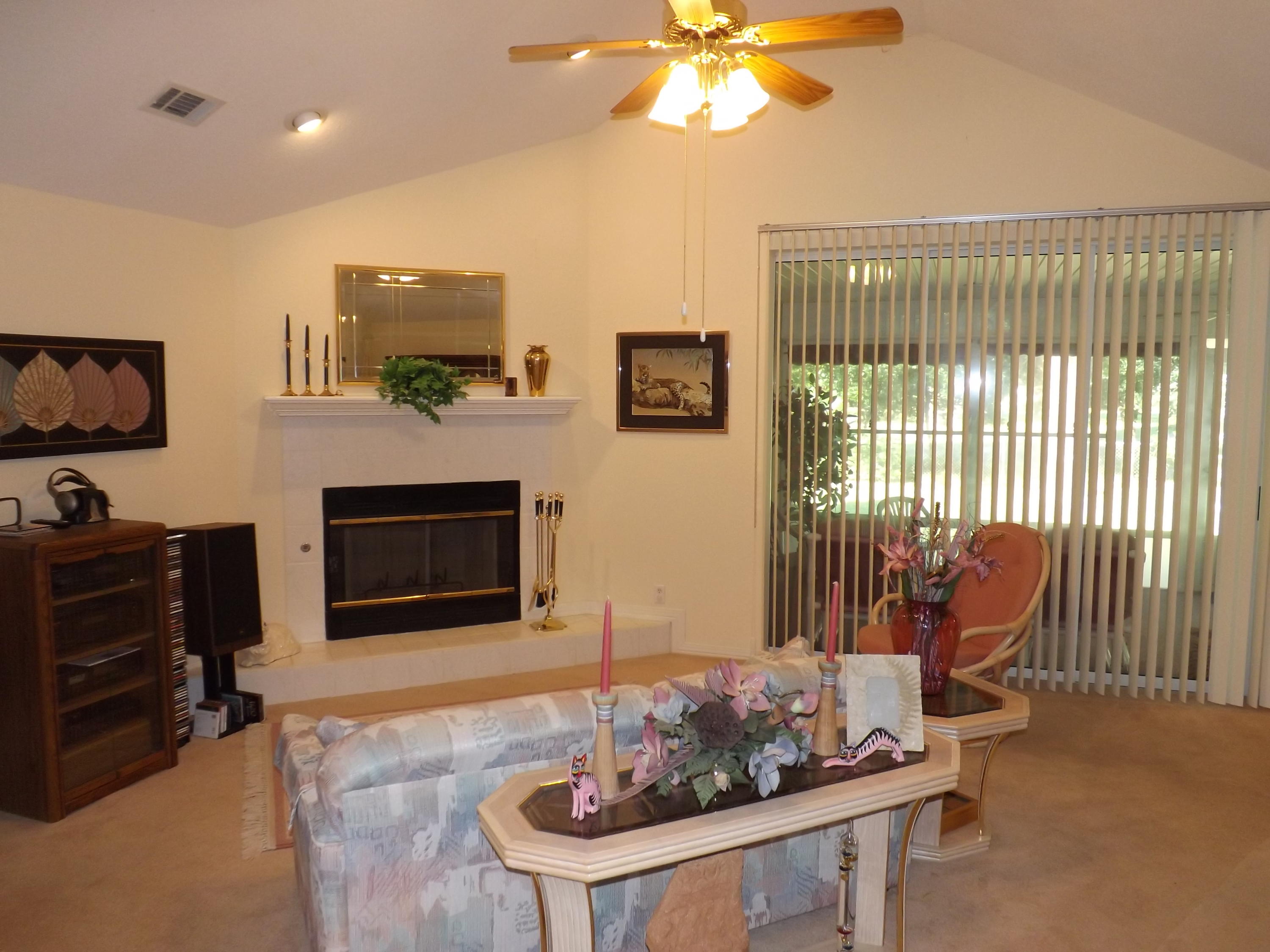 LAKE LORRAINE ESTATES 1 - Residential