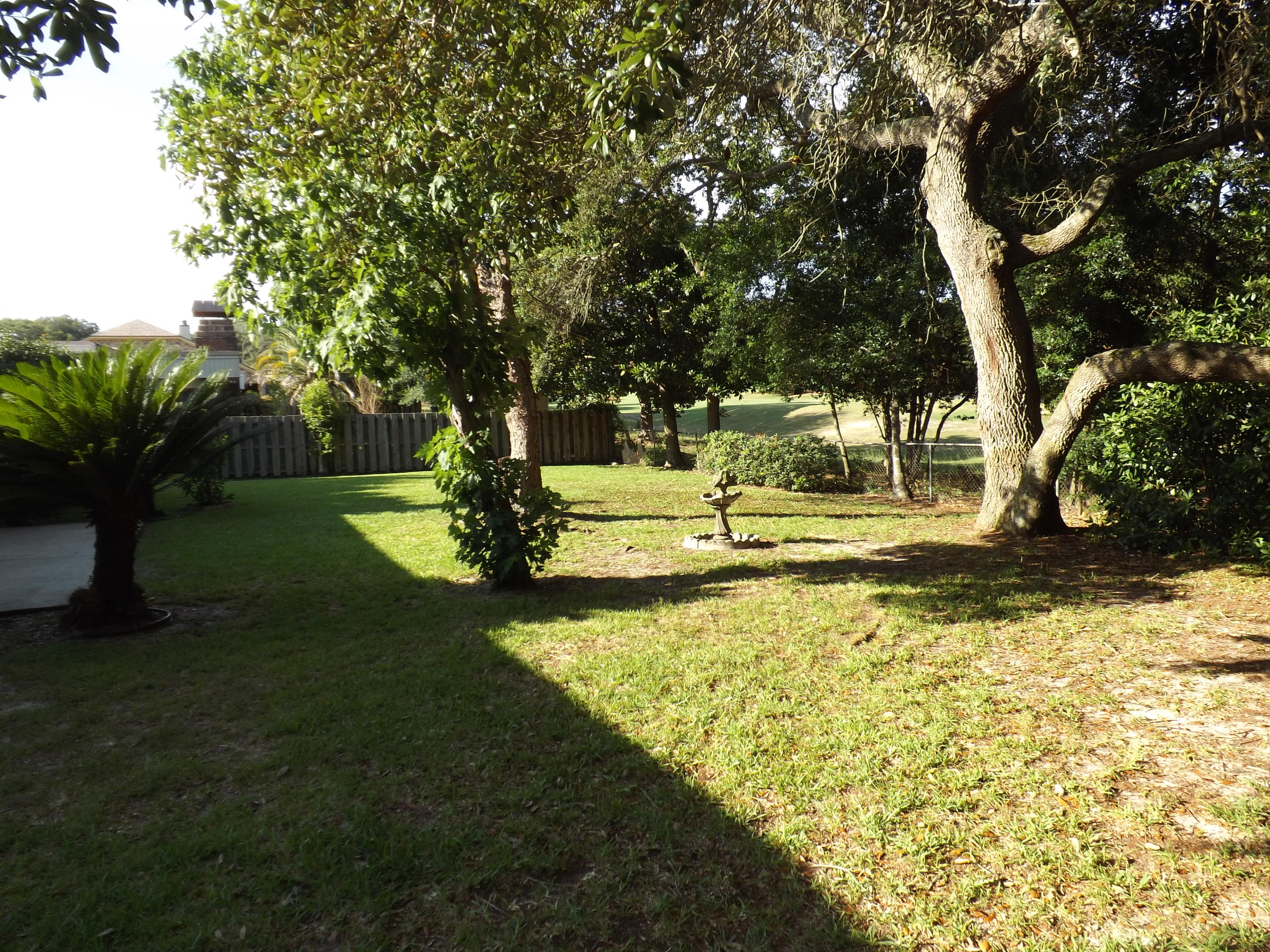 LAKE LORRAINE ESTATES 1 - Residential