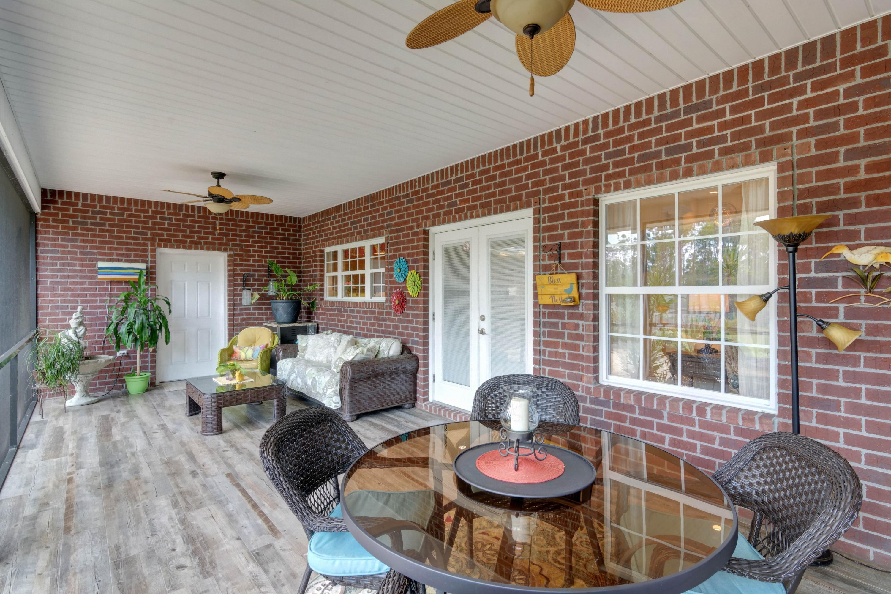 HOLLEY BY THE SEA - Residential