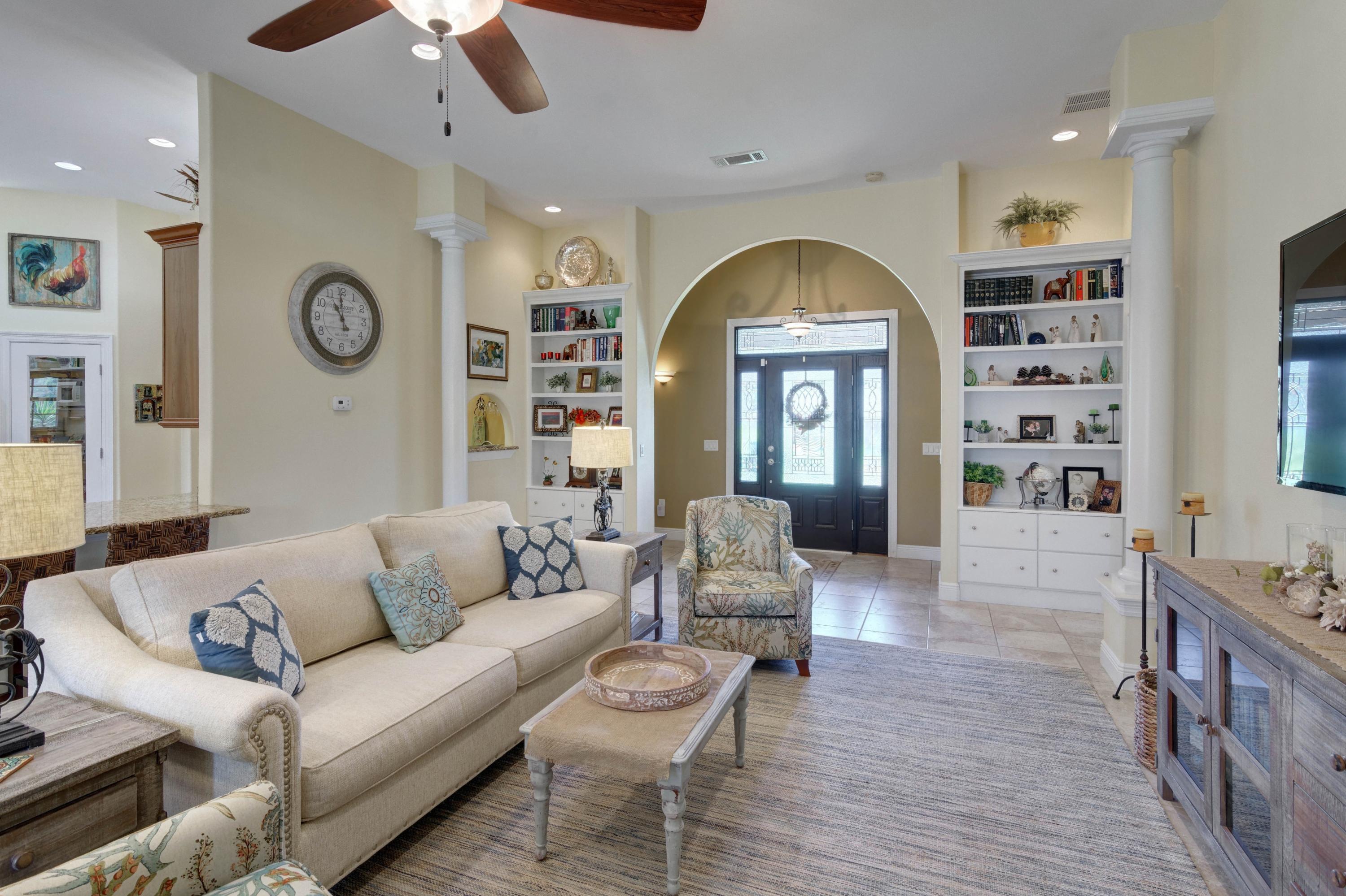 HOLLEY BY THE SEA - Residential