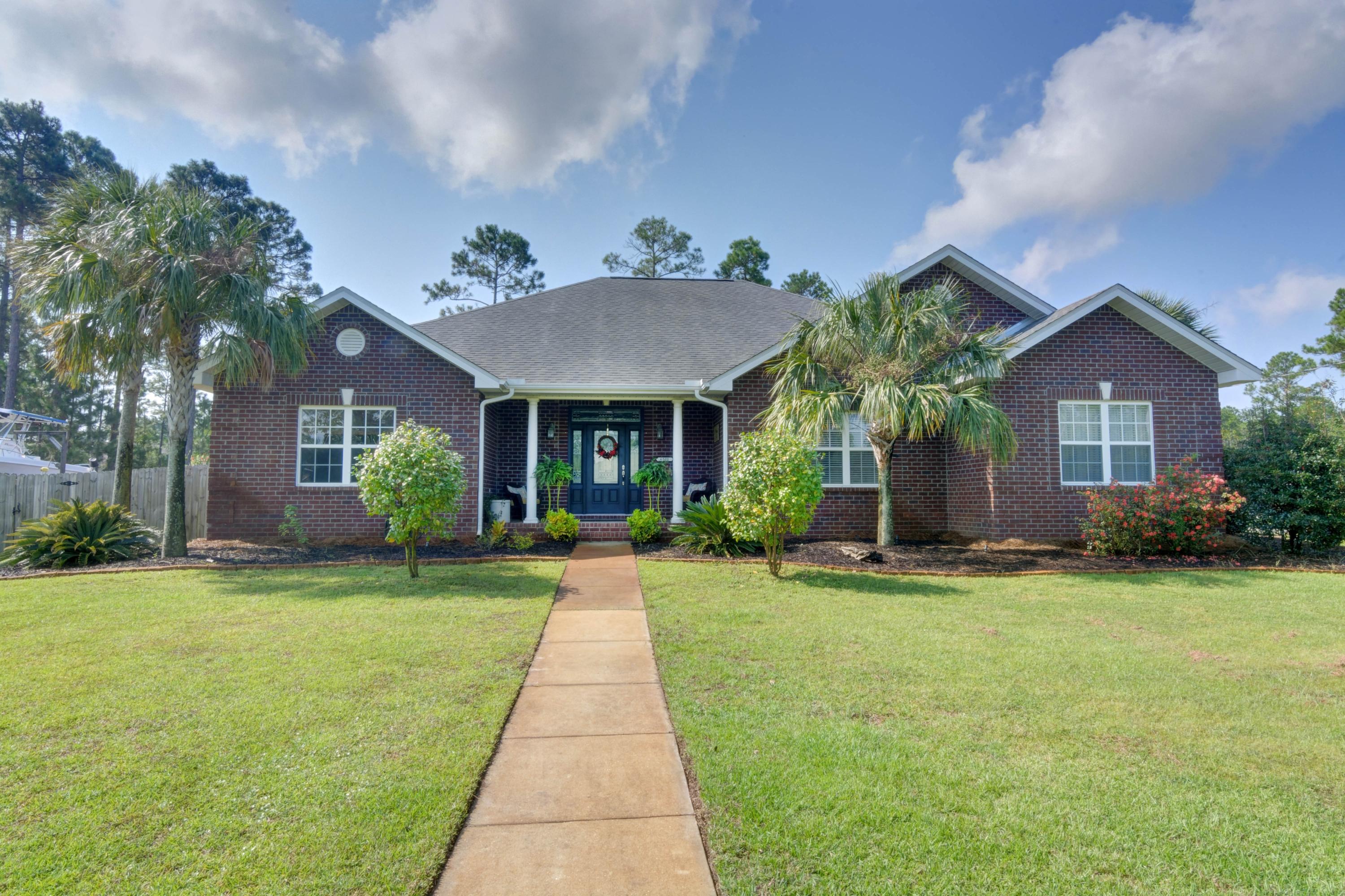 HOLLEY BY THE SEA - Residential