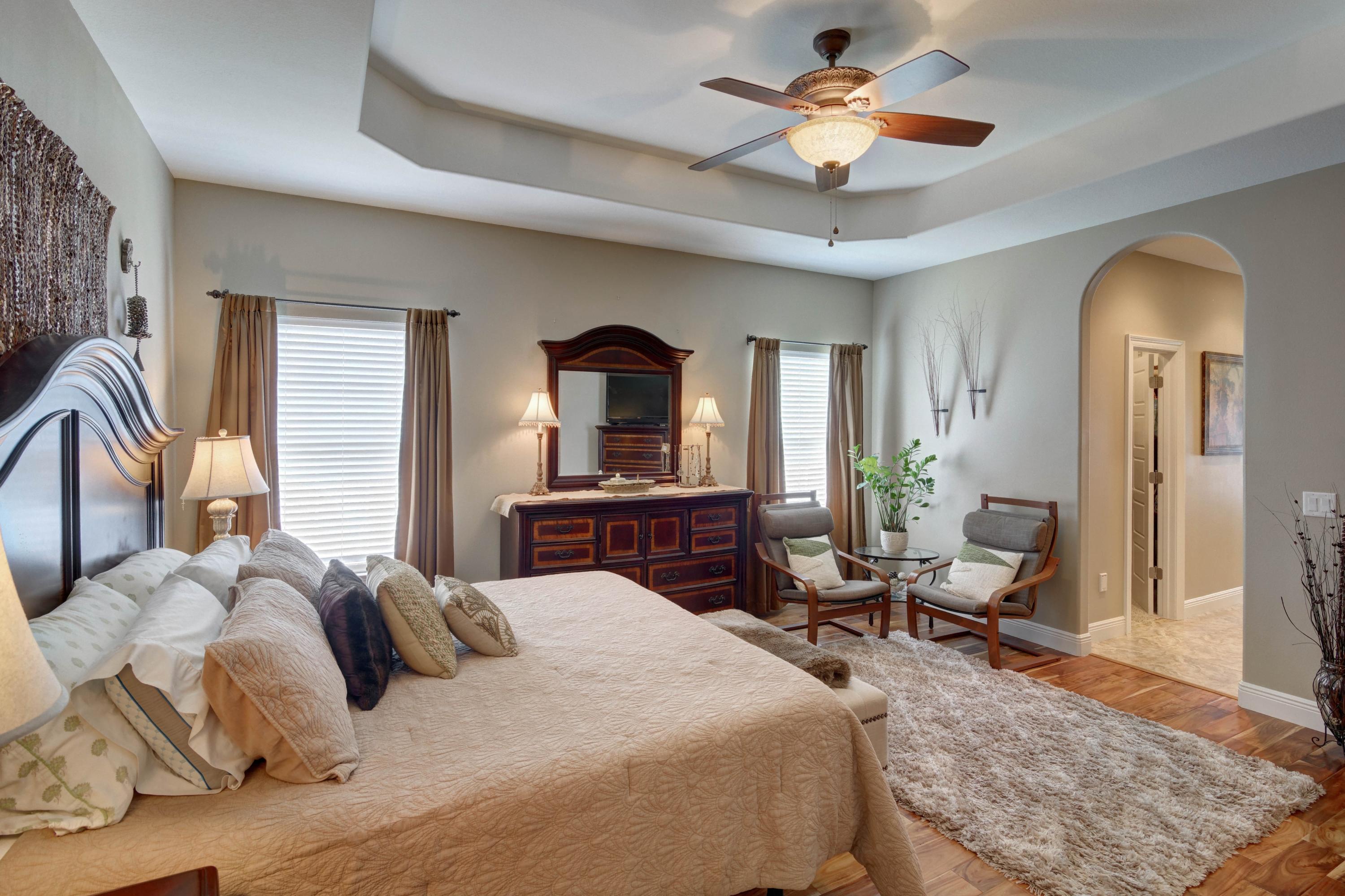 HOLLEY BY THE SEA - Residential