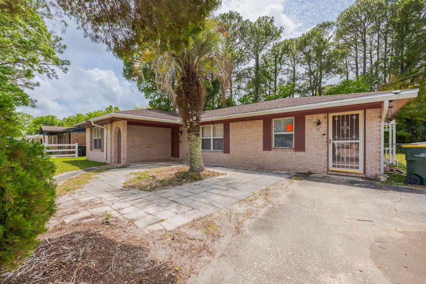 Check out this amazing deal on Deal Avenue! This 3 bedroom/2bath brick home sits on a corner lot in the heart of Fort Walton Beach. Offering two separate living rooms, each with front doors, great for multigenerational living, or a home office. The eat-in kitchen/dining room has a slider to the fenced backyard. The laundry room also has access to the backyard where you'll find a nice shed on a concrete foundation.  The windows have been replaced with double pane vinyl windows, but much of the home does need refreshing/some repairs & updates. The corner lot is fenced in back with chain link, and vinyl fencing in the front. Located close to schools & shopping; about 4 miles to Hurlburt Field, about 7 mi. to Eglin Air Force Base, and 4 mi. to the sugar white sandy beaches of Okaloosa Island!