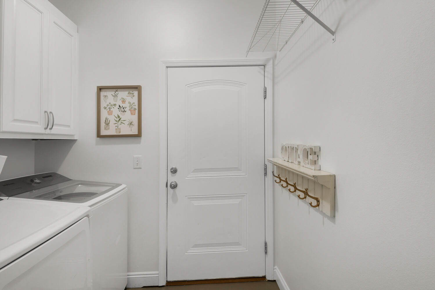 MACK BAYOU ESTATES - Residential