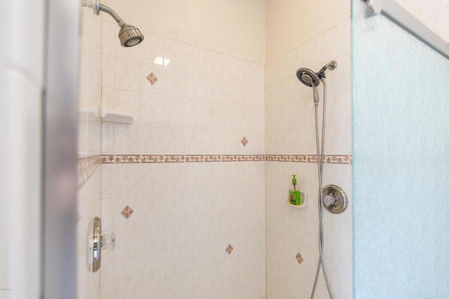 COLLEGE POINT 1ST ADDN - Residential