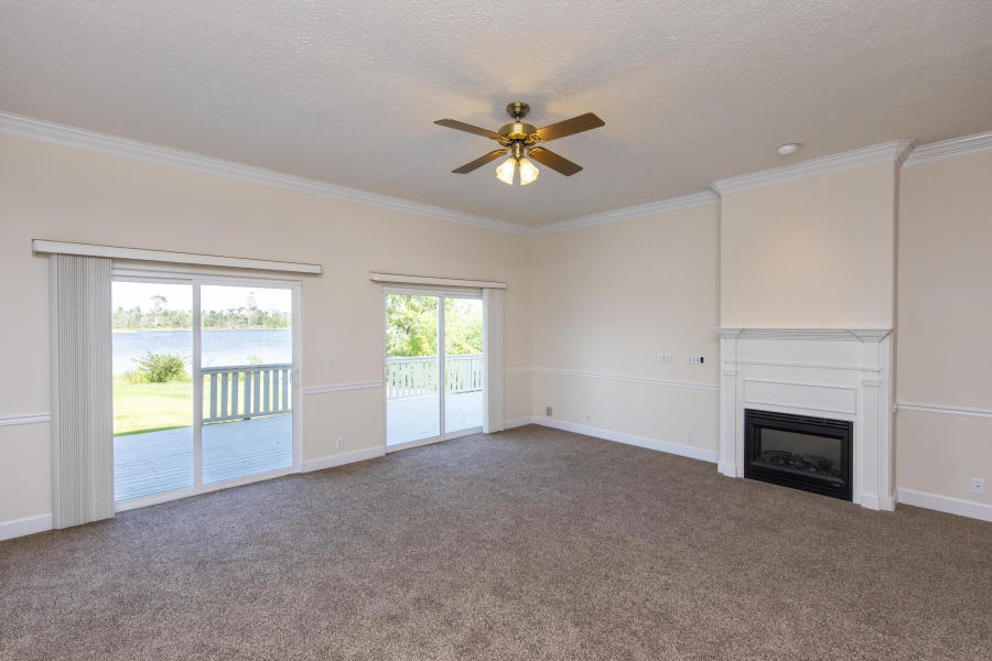 COLLEGE POINT 1ST ADDN - Residential