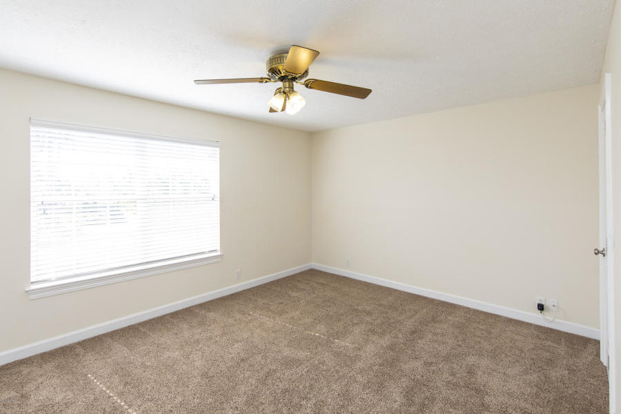 COLLEGE POINT 1ST ADDN - Residential