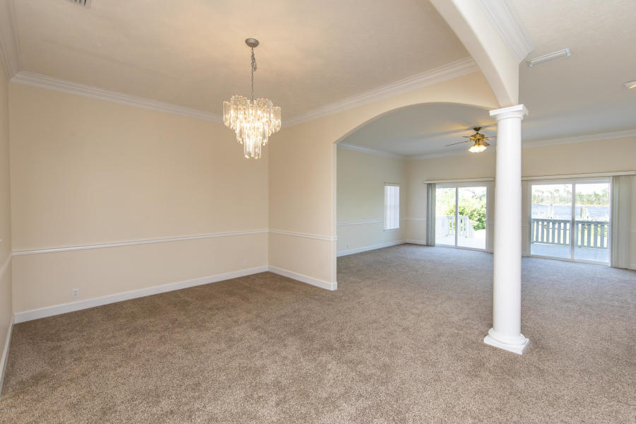 COLLEGE POINT 1ST ADDN - Residential