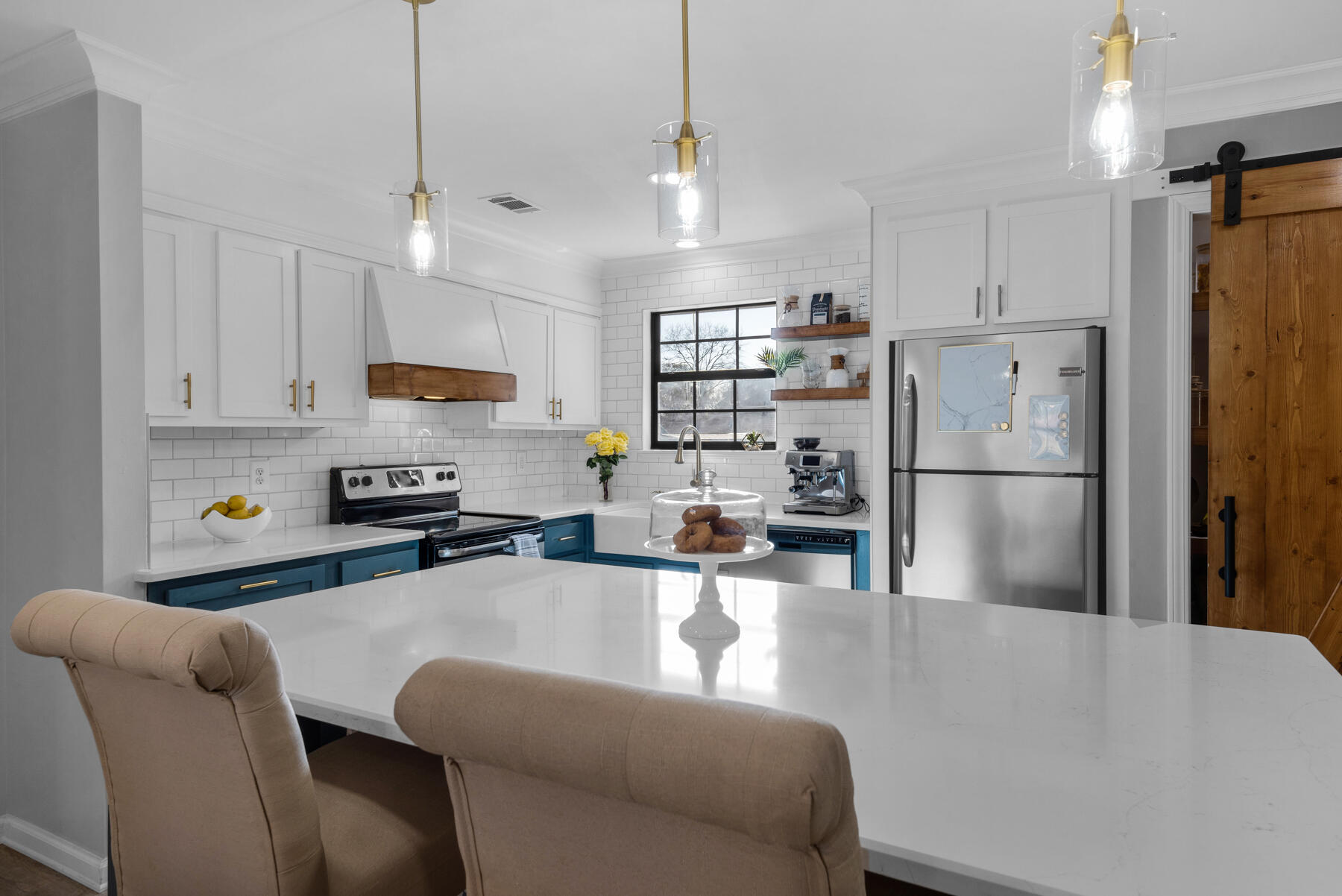 PAGE PLACE - Residential