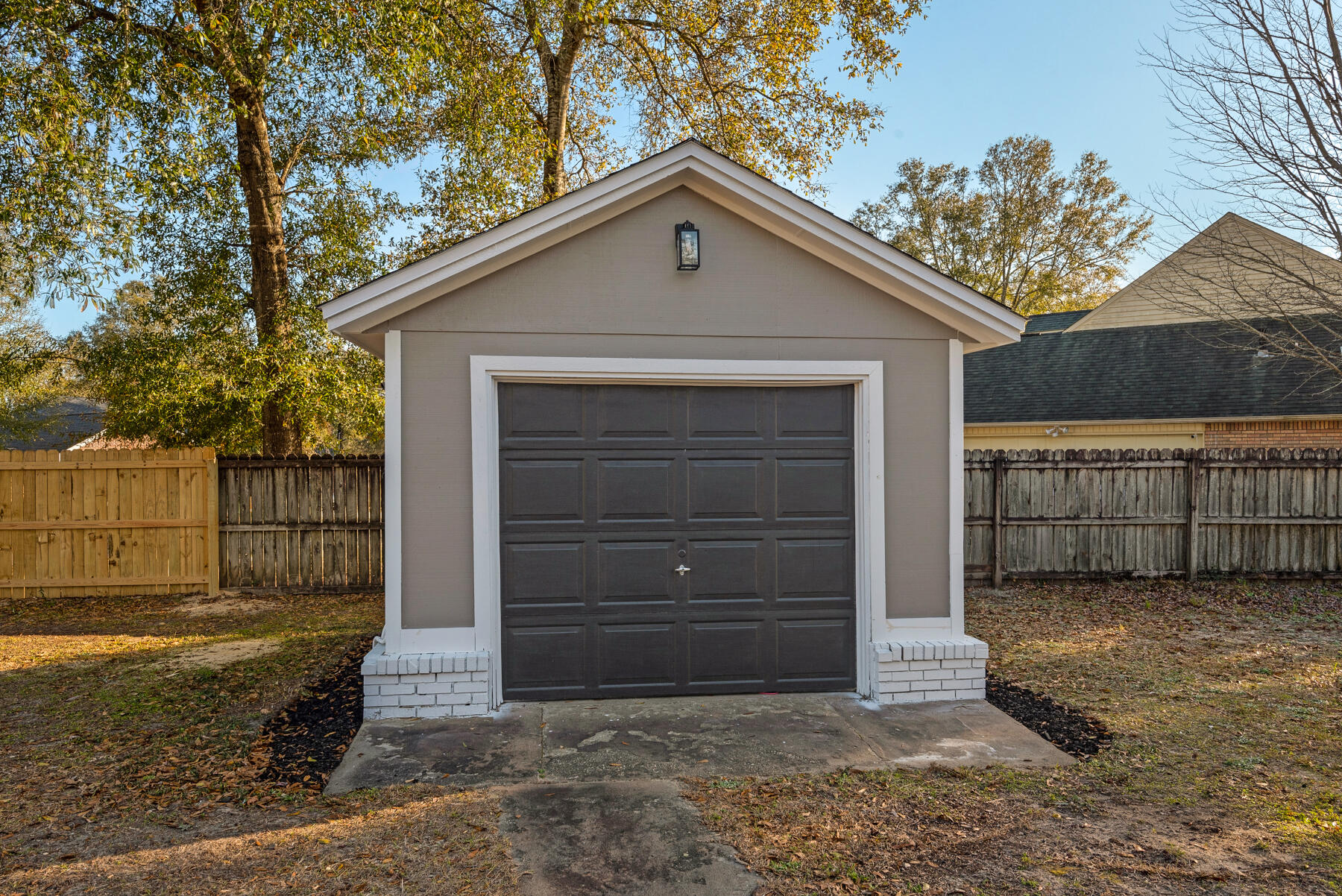 PAGE PLACE - Residential
