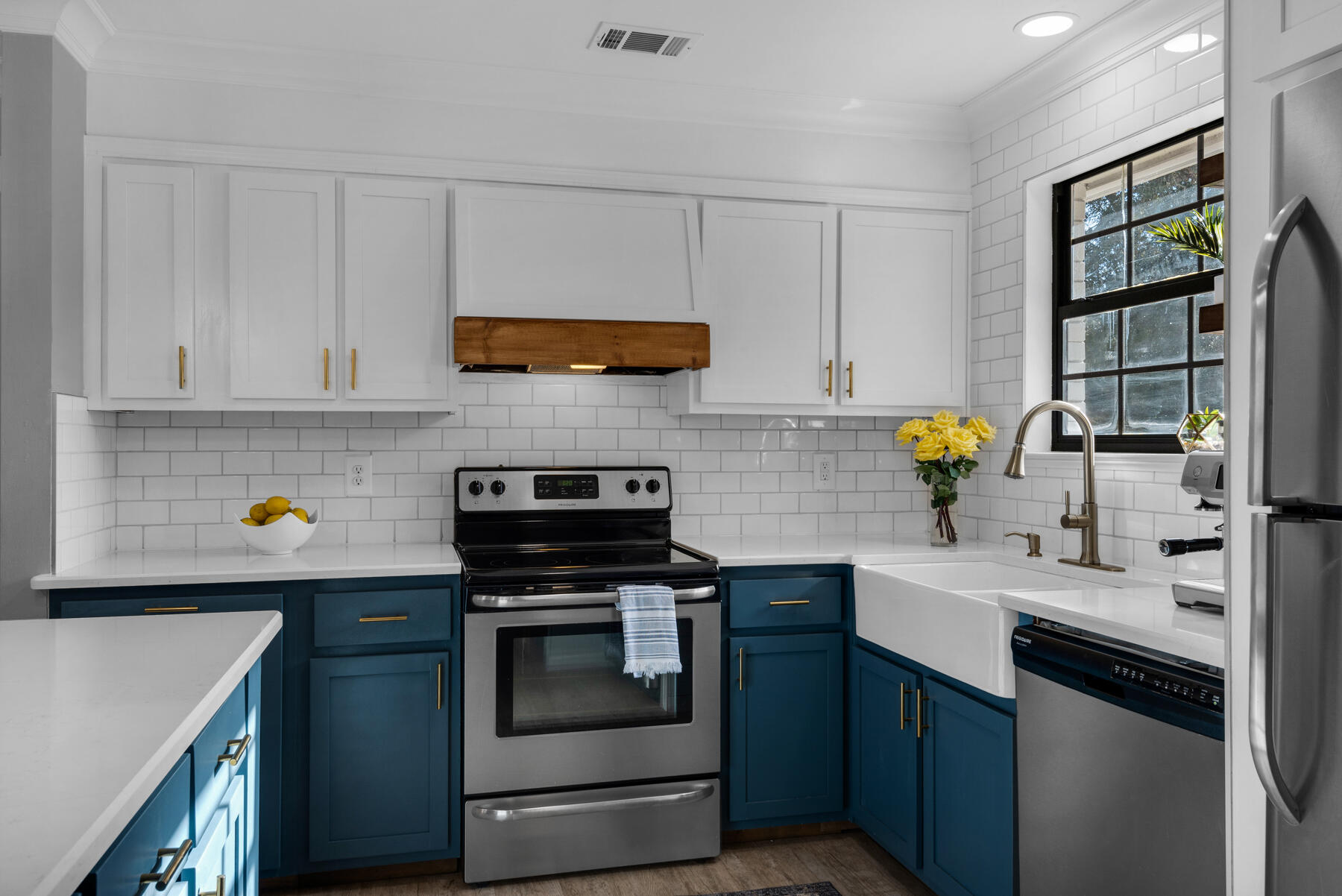 PAGE PLACE - Residential