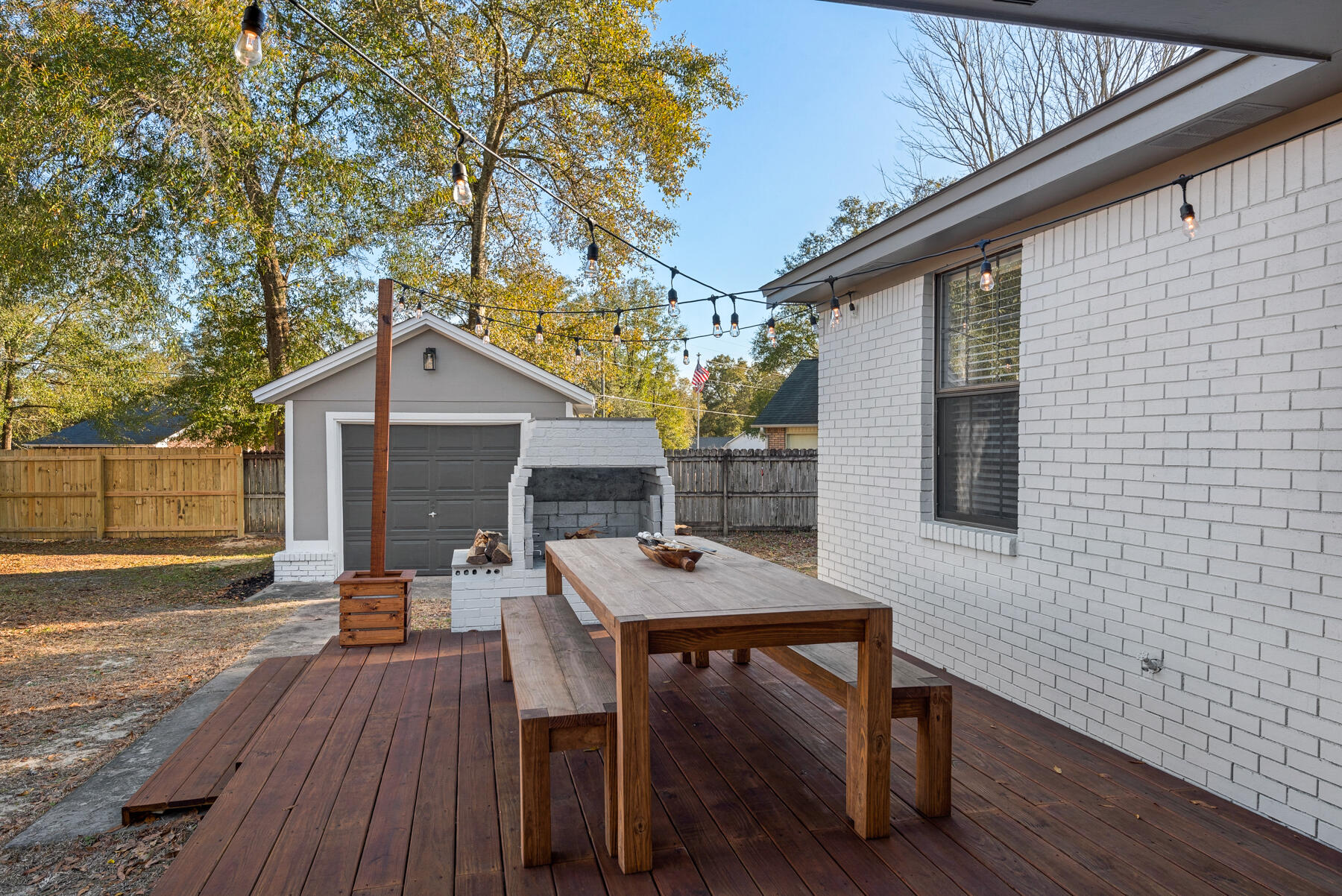 PAGE PLACE - Residential