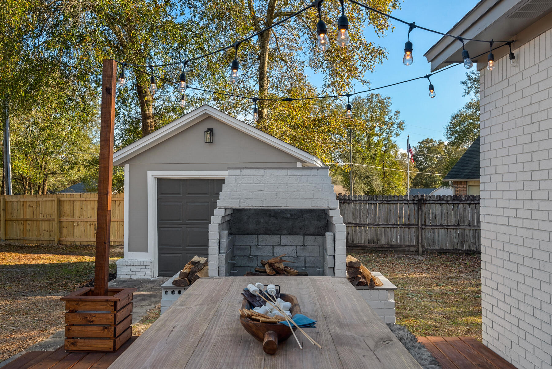 PAGE PLACE - Residential