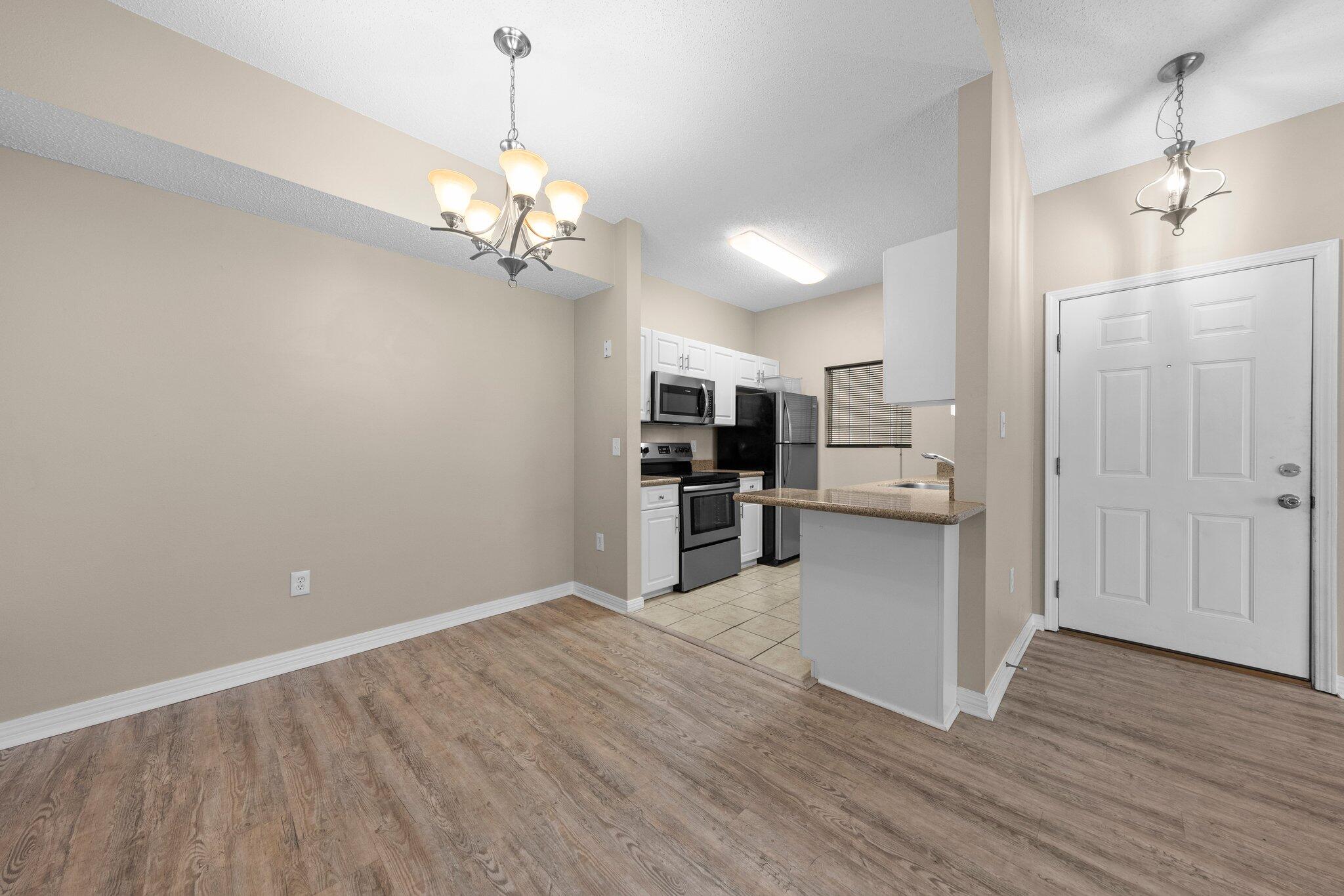 THE OAKS AT NICEVILLE - Residential Lease