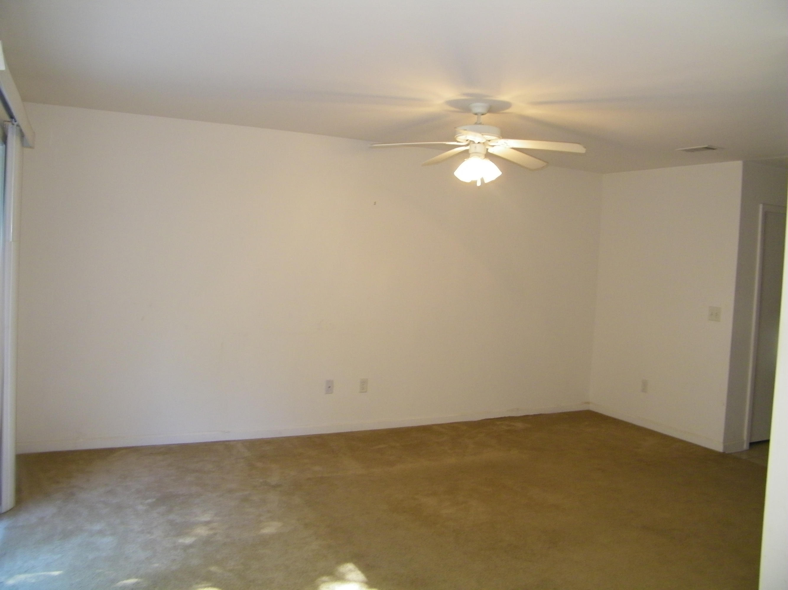 BAYWOOD T/H - Residential Lease