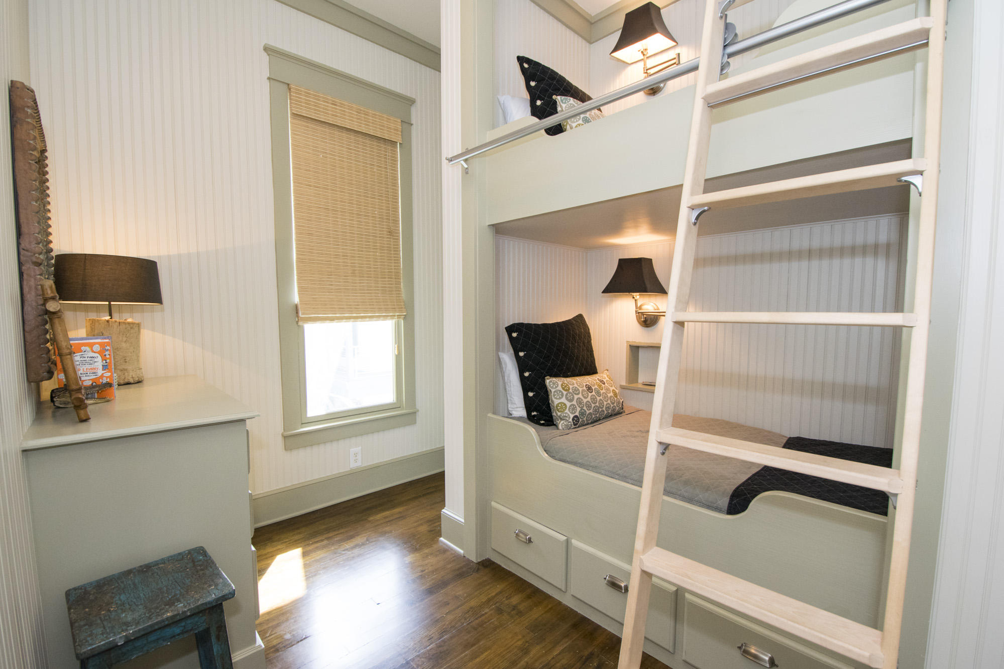 ROSEMARY BEACH PH 6 - Residential