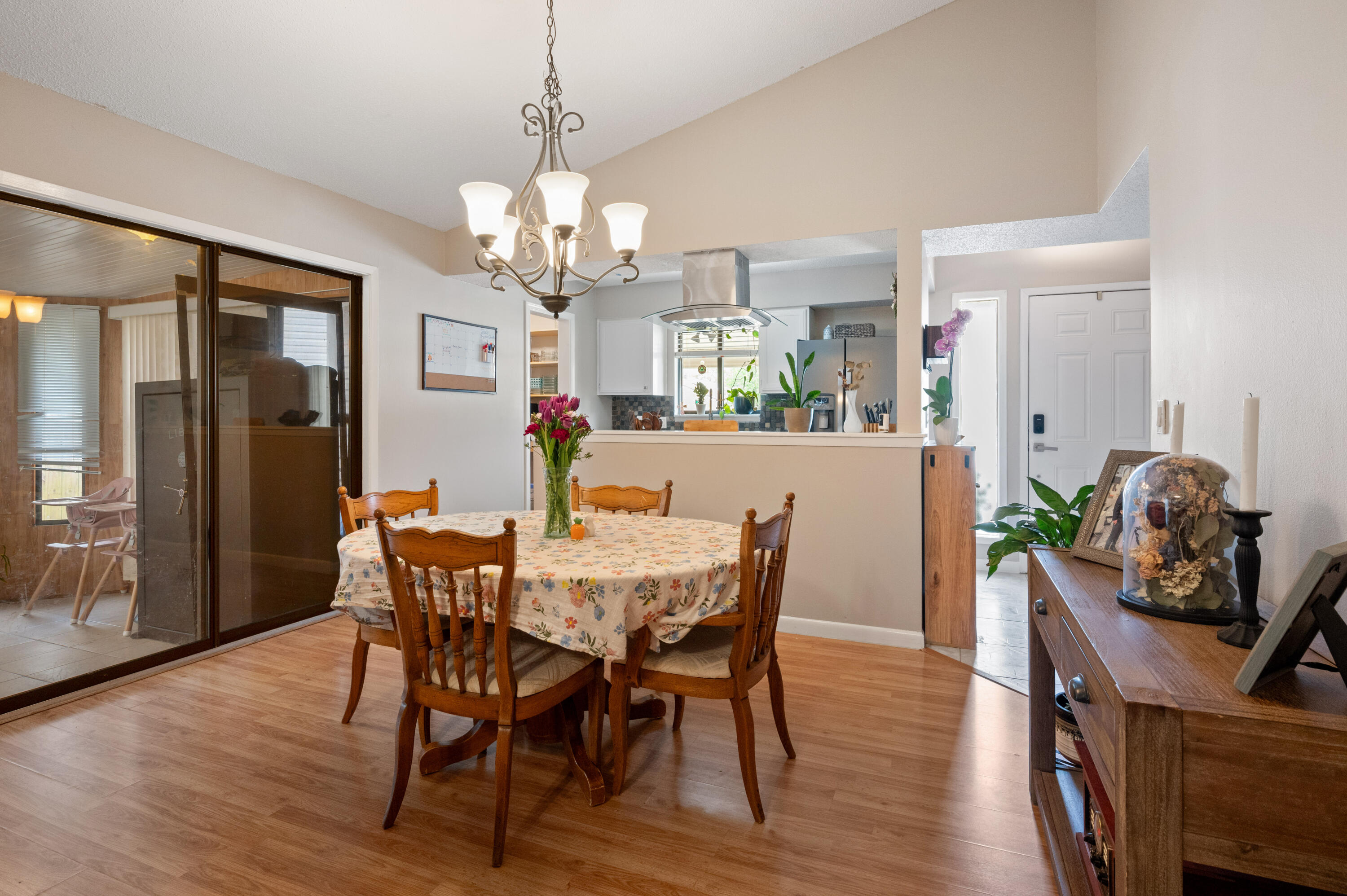 CEDAR RIDGE - Residential