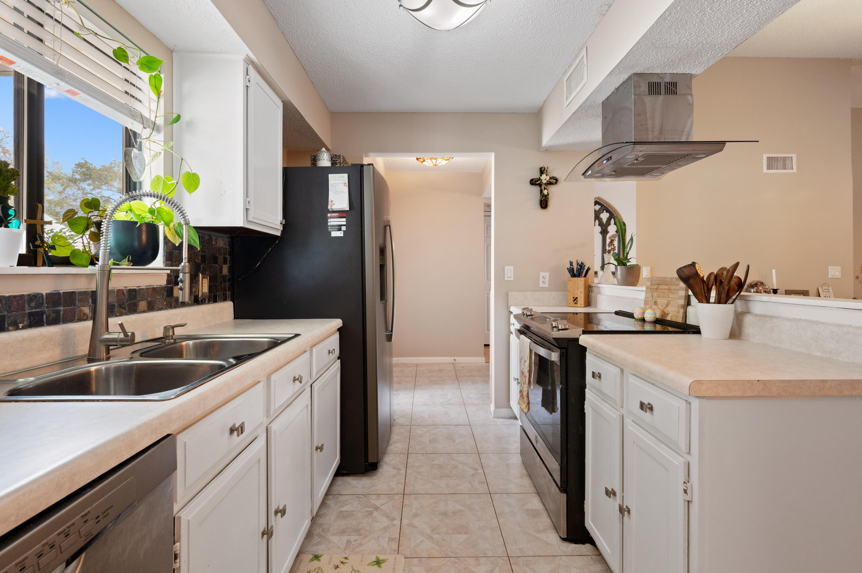 CEDAR RIDGE - Residential