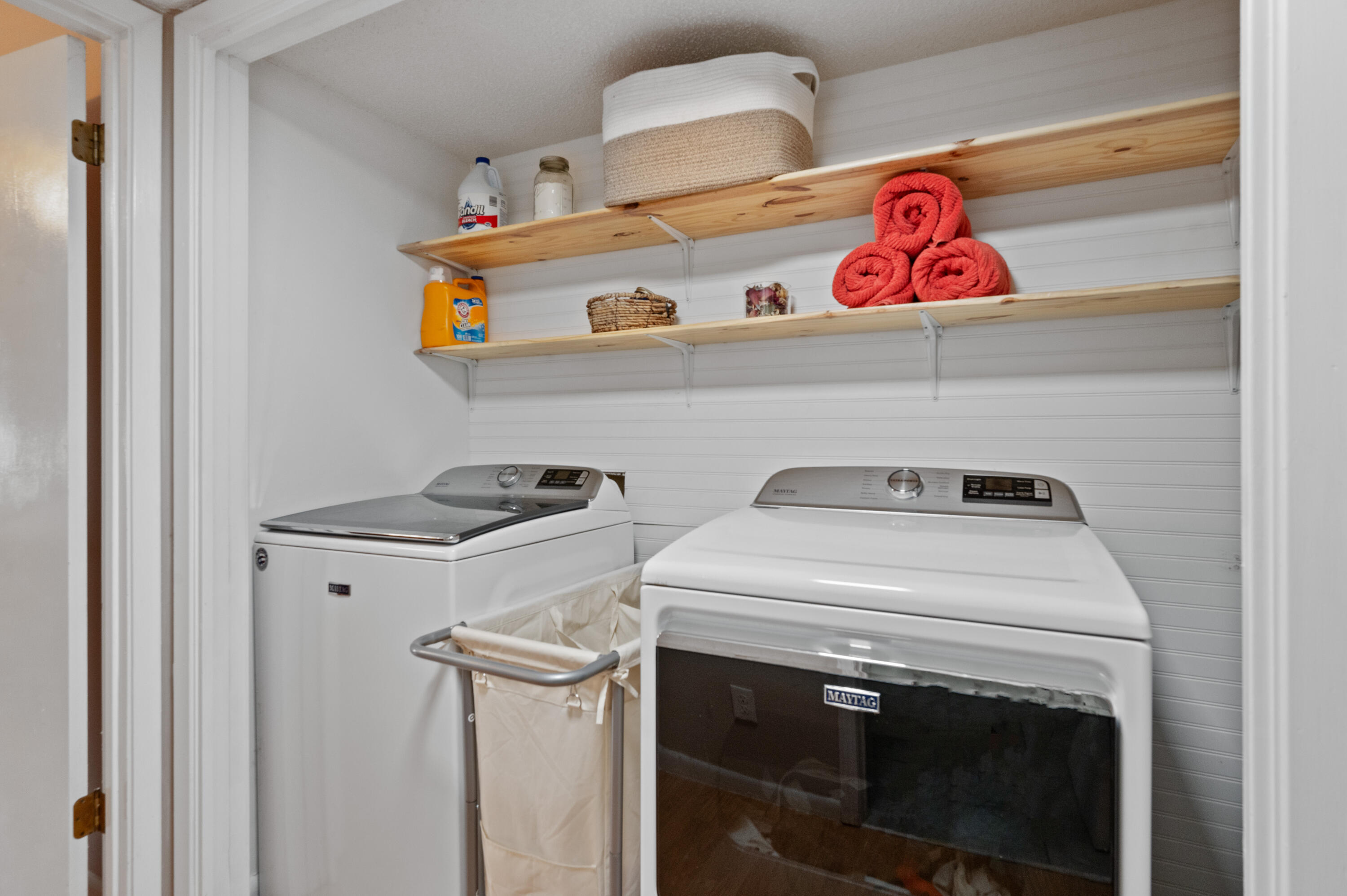 CEDAR RIDGE - Residential