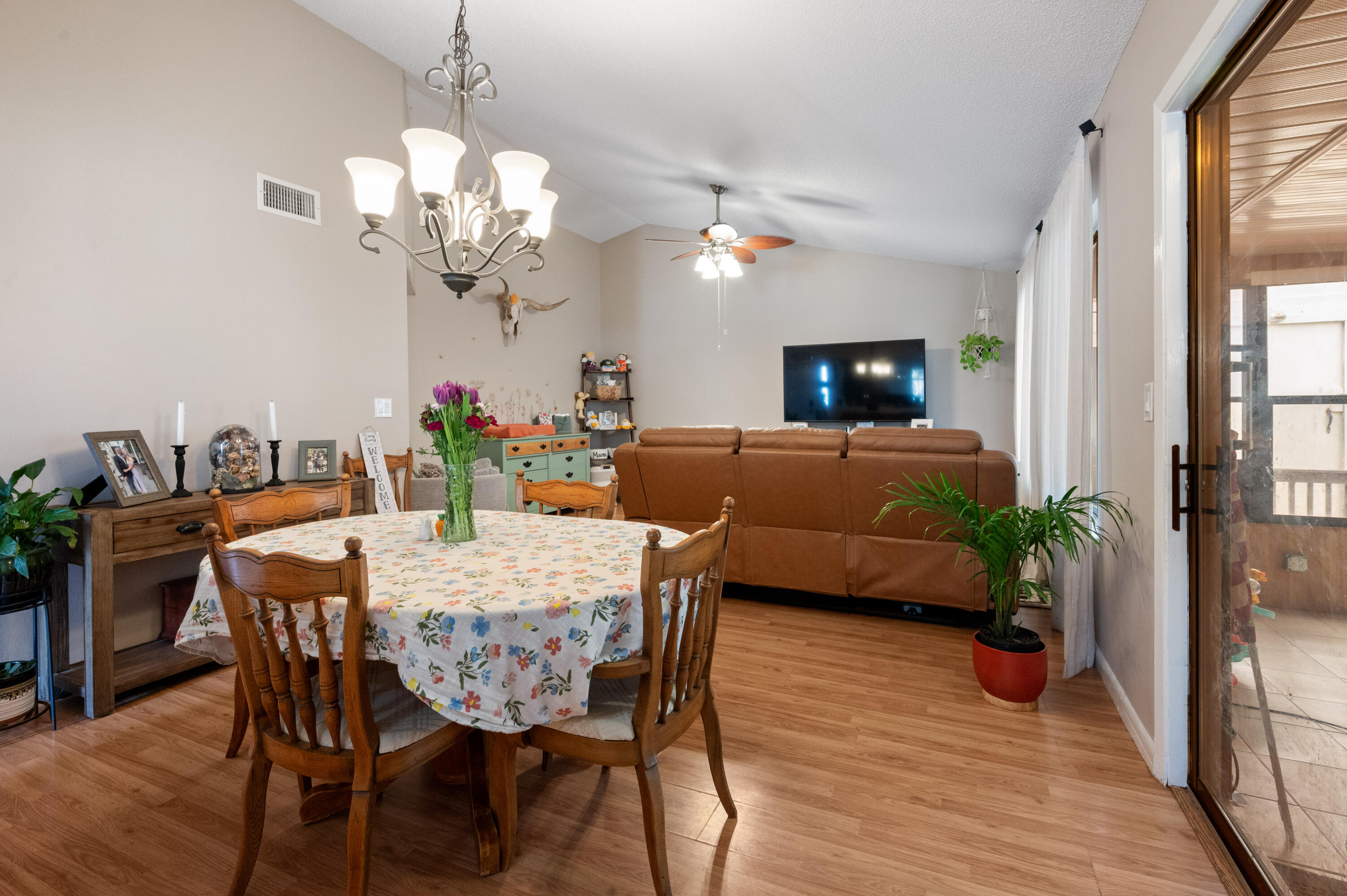 CEDAR RIDGE - Residential