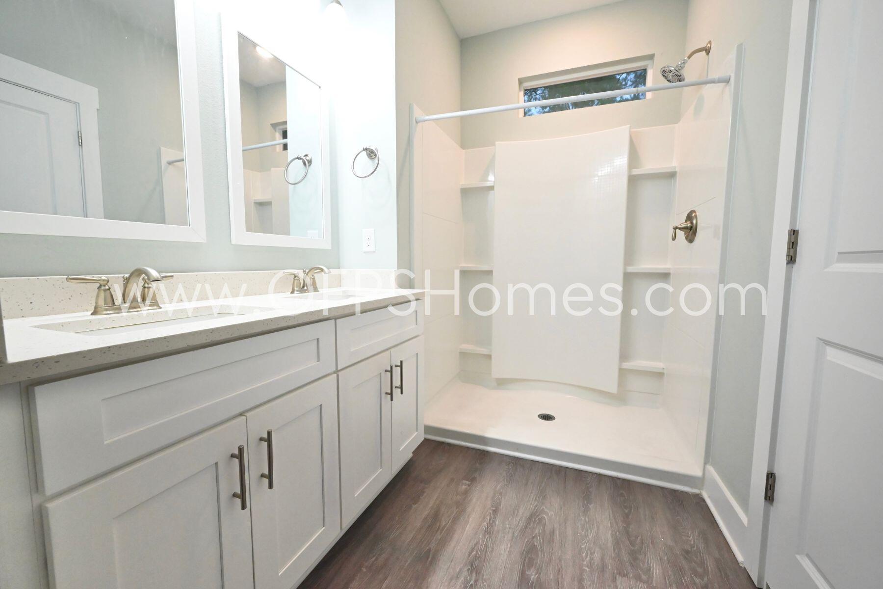 VERANDAS OF FREEPORT, THE - Residential Lease