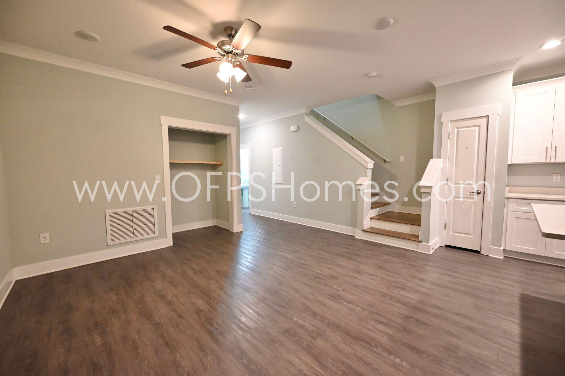 VERANDAS OF FREEPORT, THE - Residential Lease