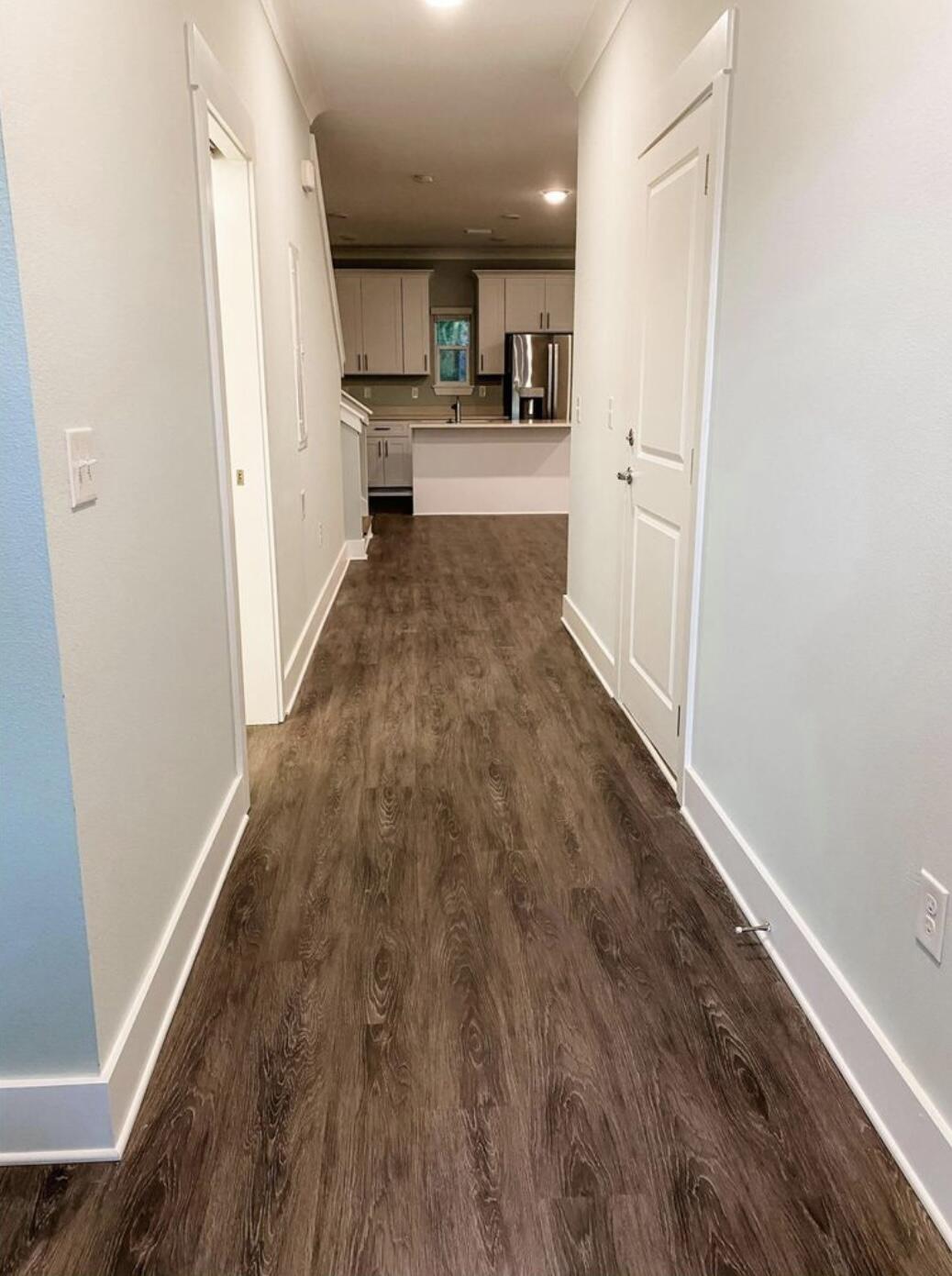 VERANDAS OF FREEPORT, THE - Residential Lease