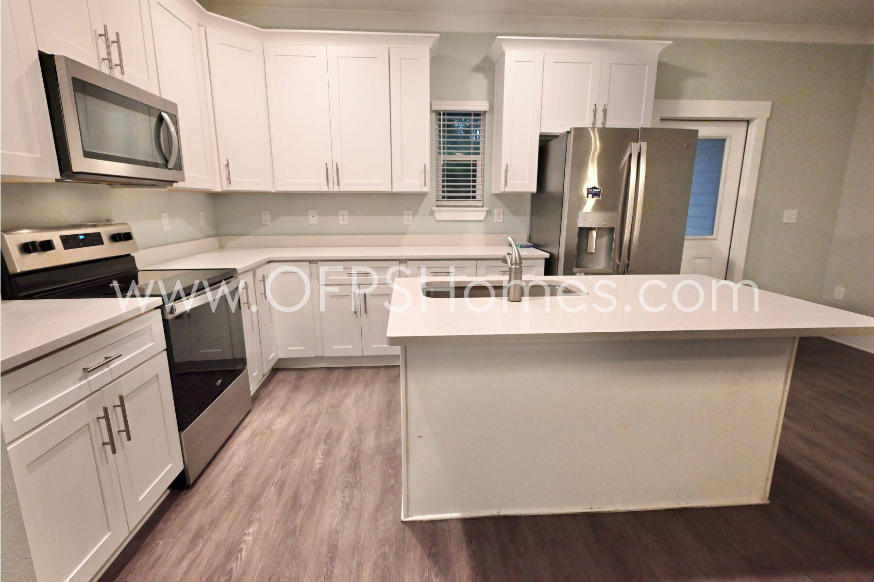 VERANDAS OF FREEPORT, THE - Residential Lease