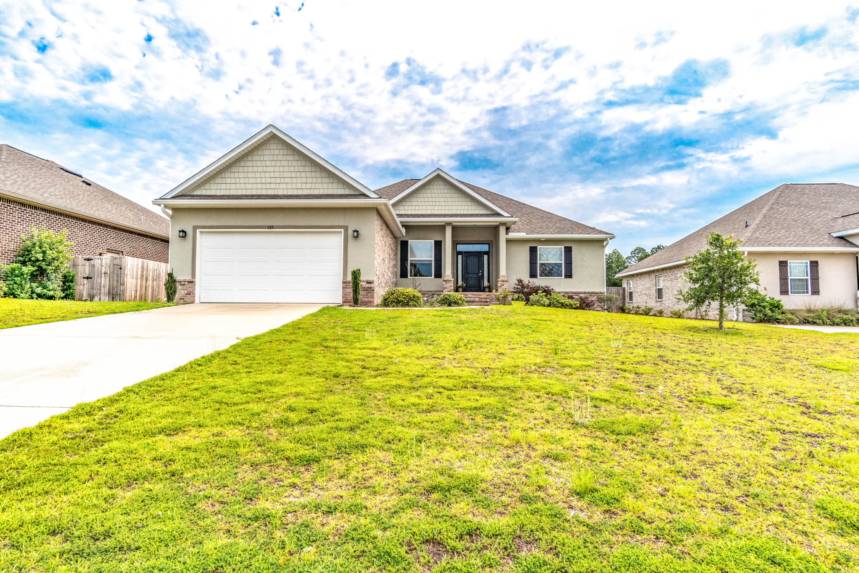 ALICIA PLACE - Residential