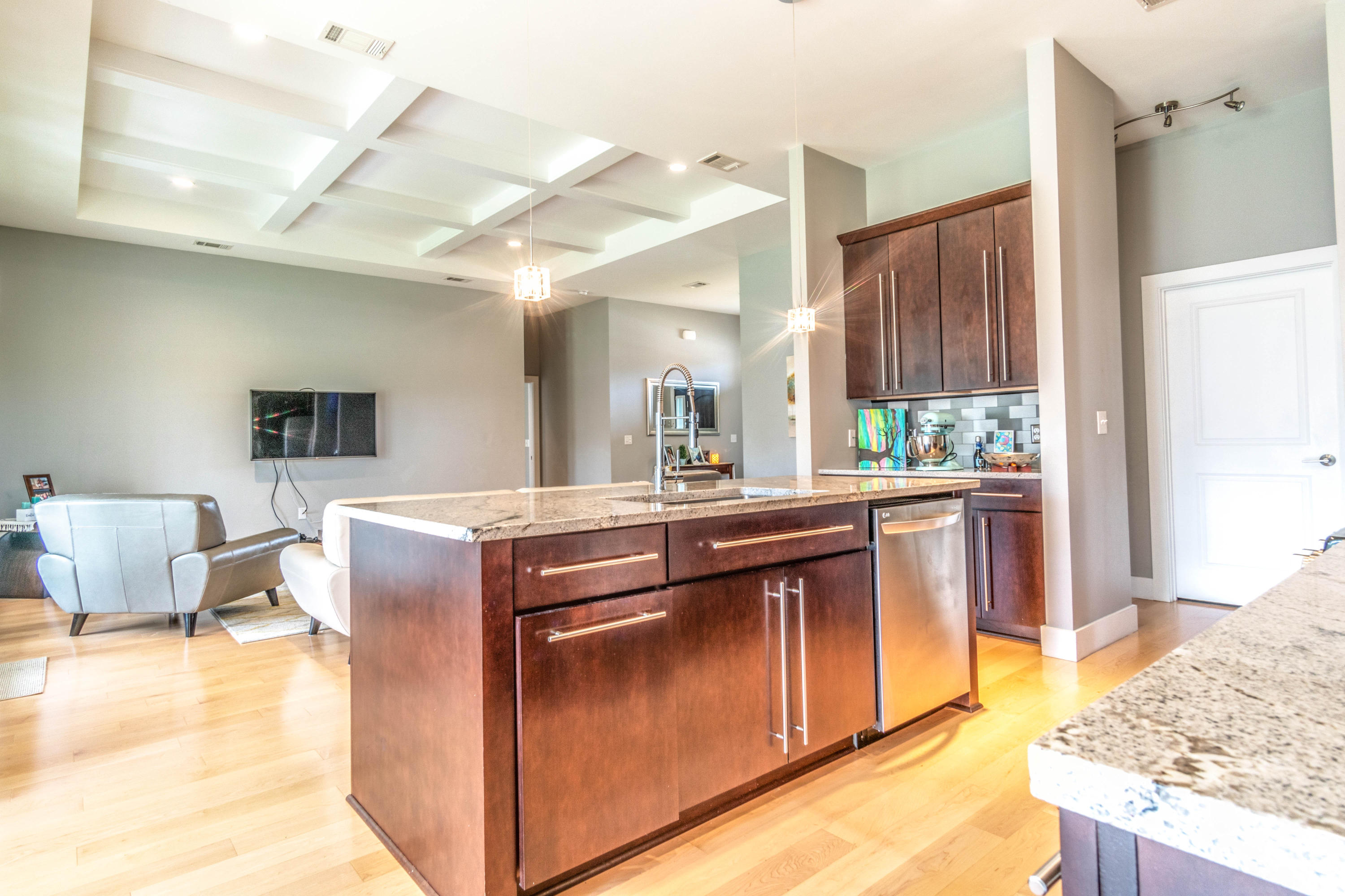 ALICIA PLACE - Residential